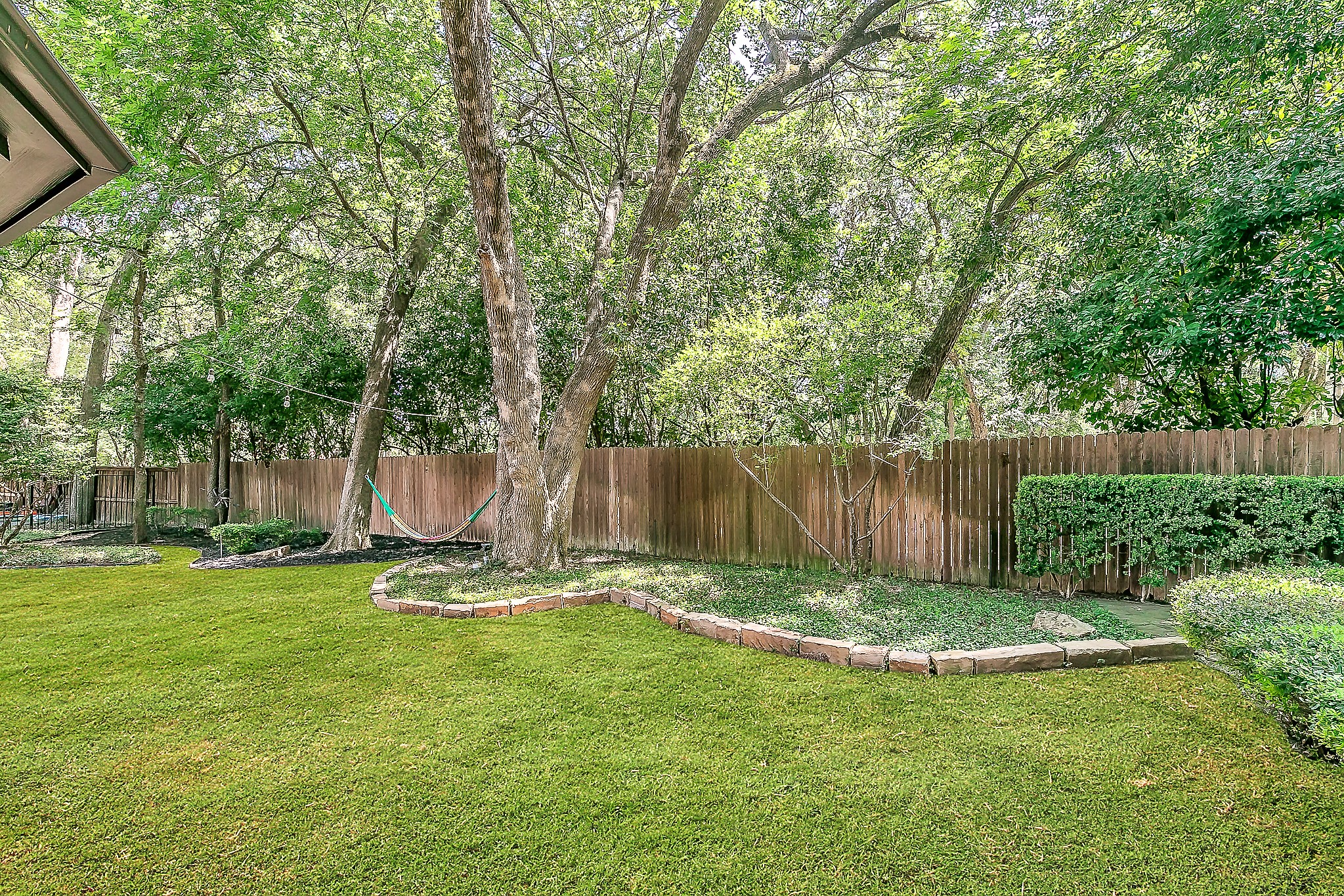 2807 Carriage Trail