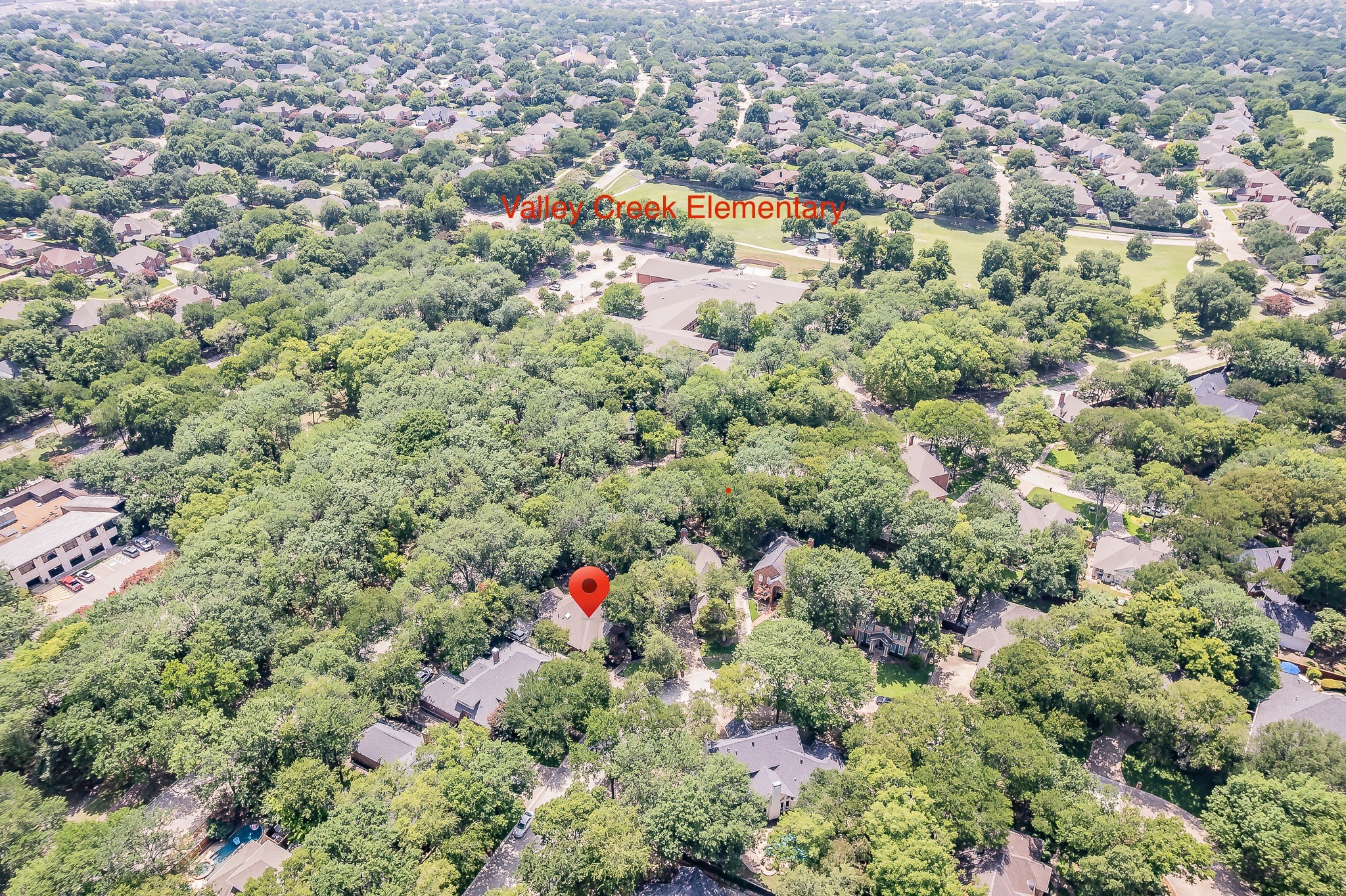 2807 Carriage Trail