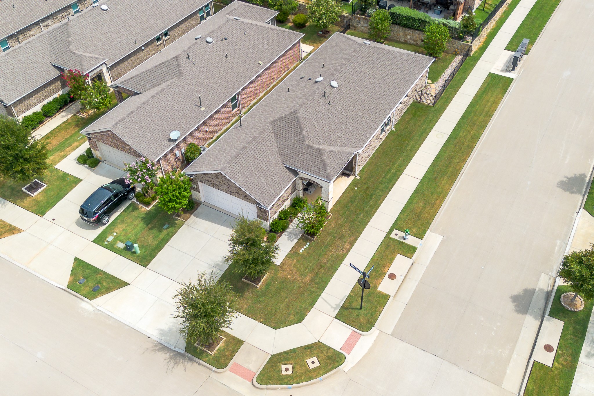 7601 Heritage Drive
