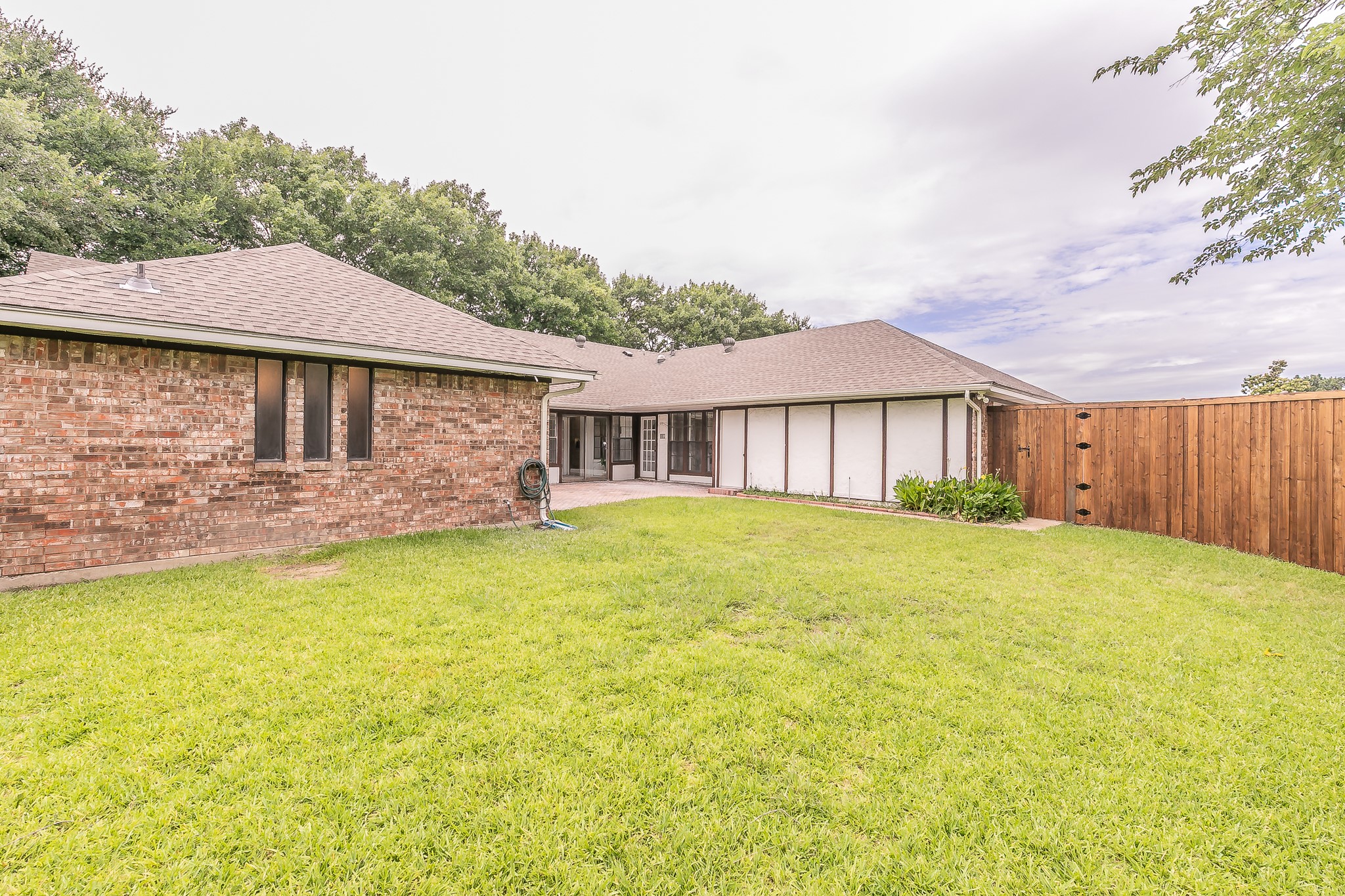 3304 Starlight Trail