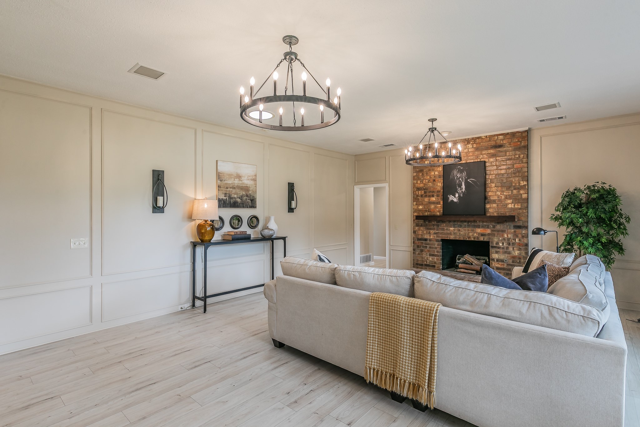 3304 Starlight Trail