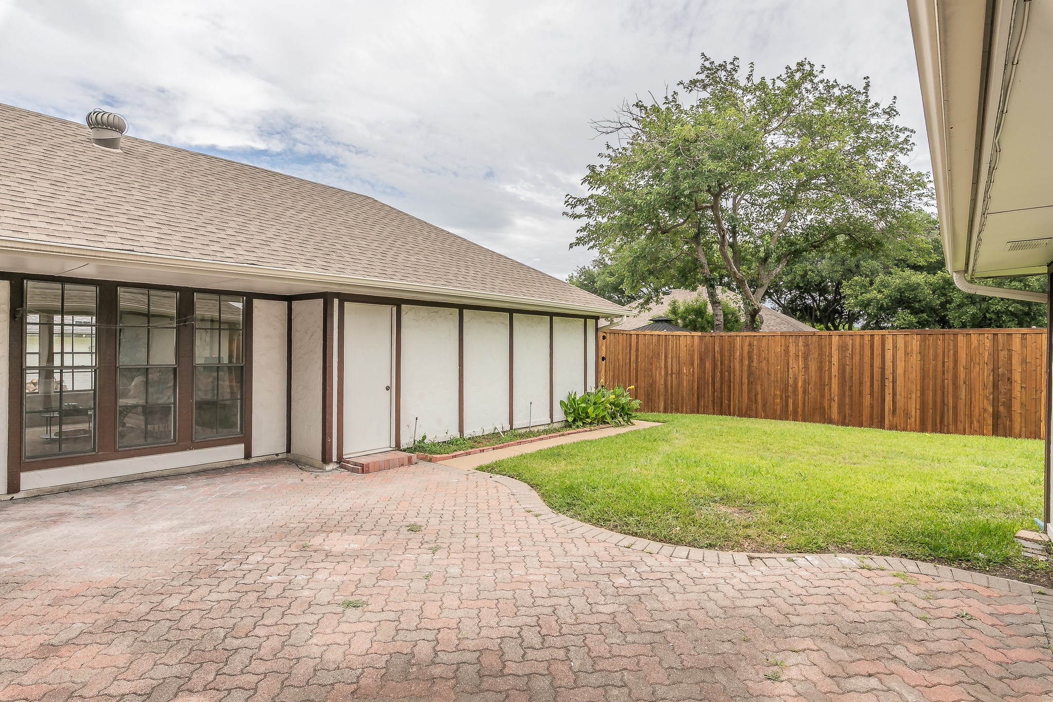 3304 Starlight Trail