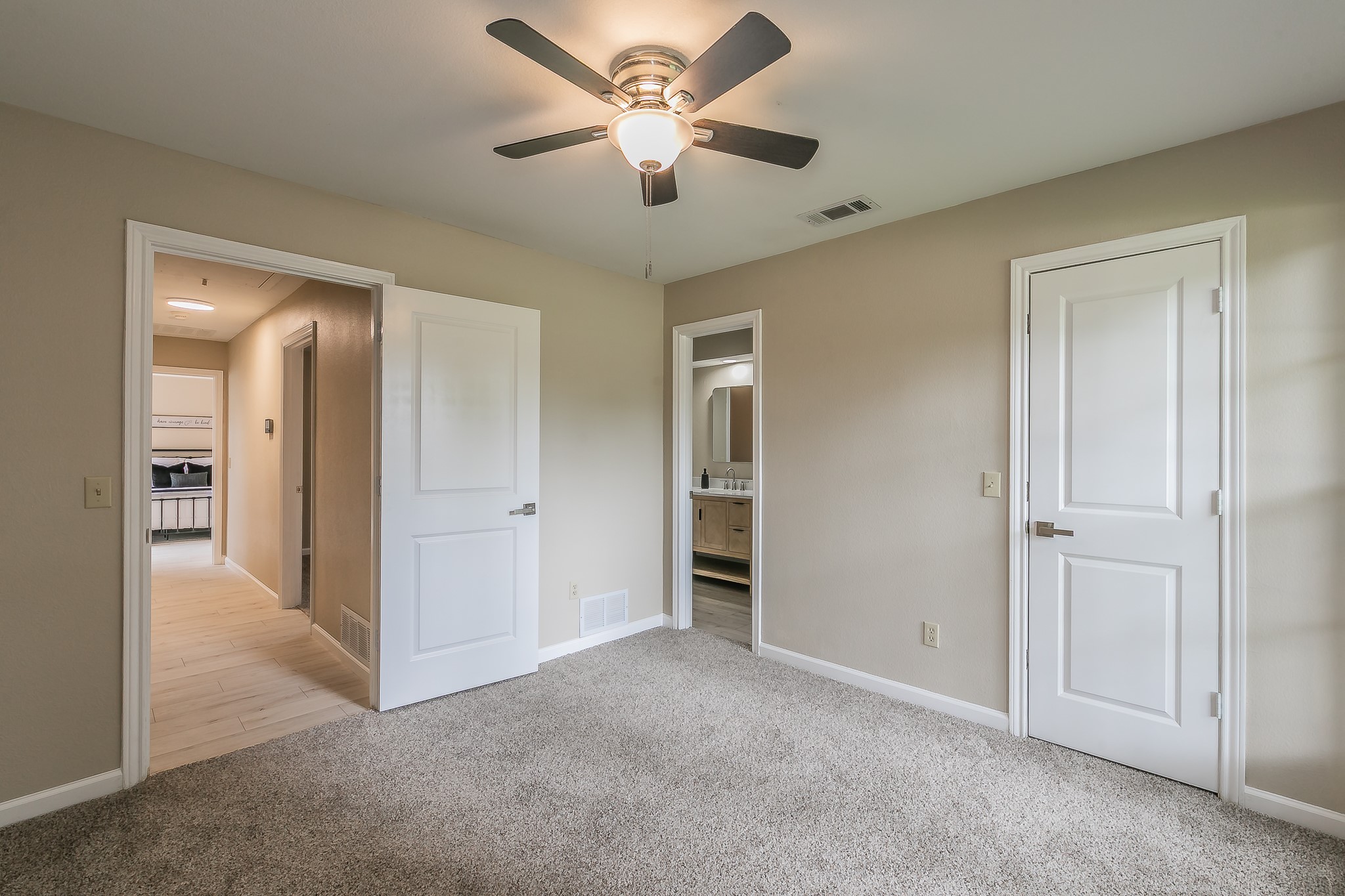 3304 Starlight Trail