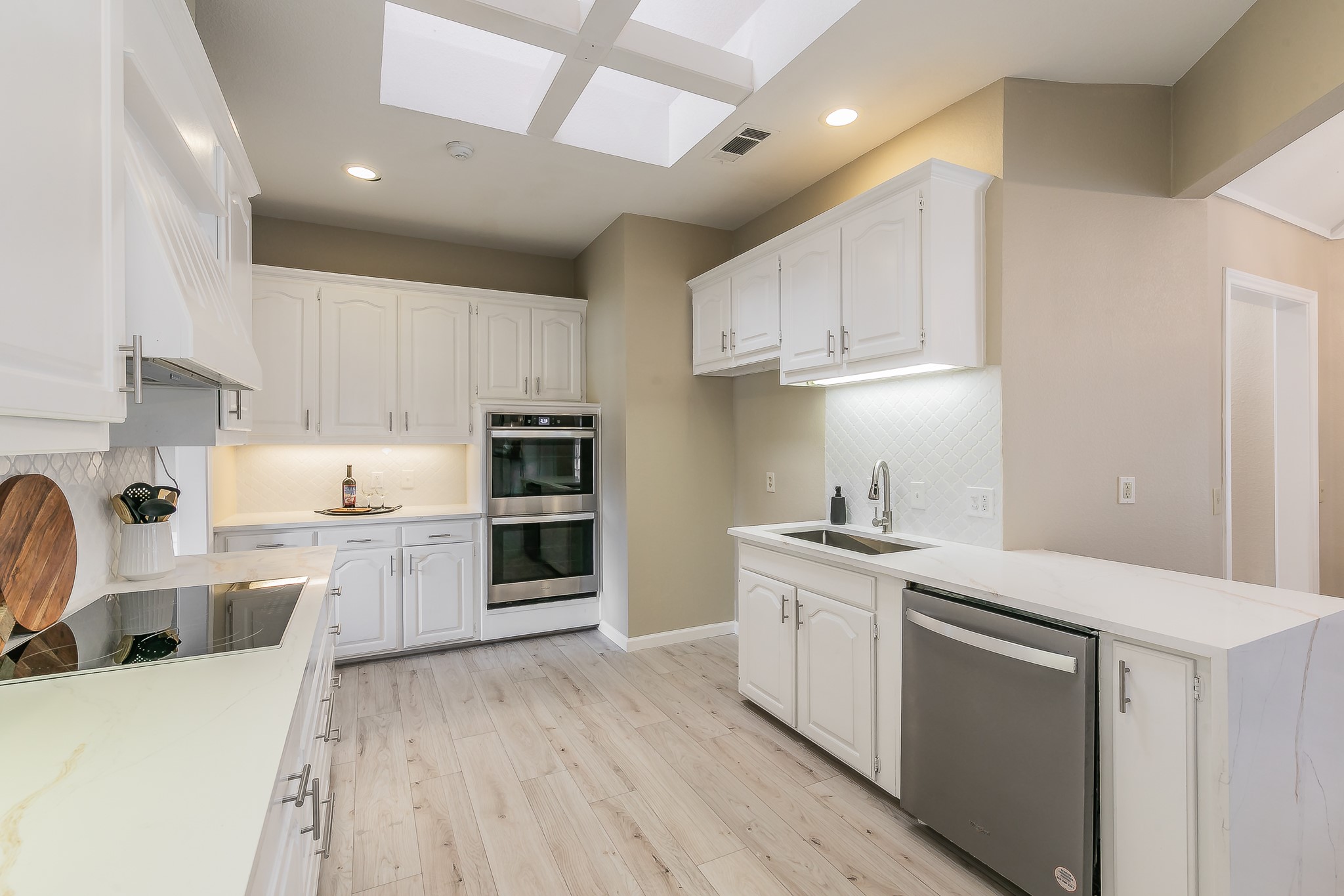 3304 Starlight Trail