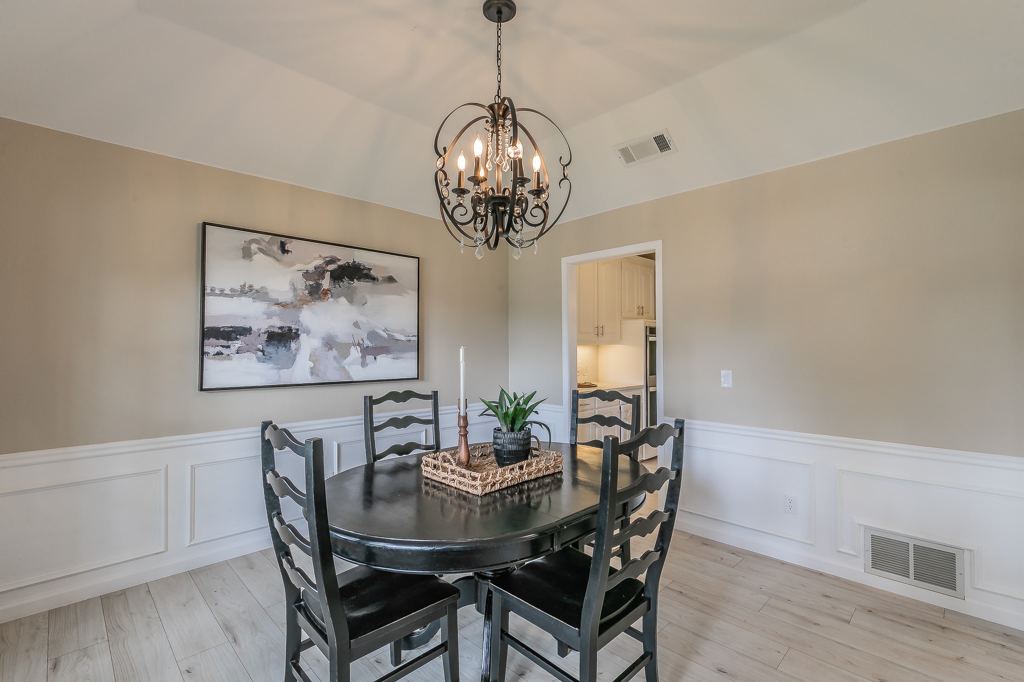 3304 Starlight Trail