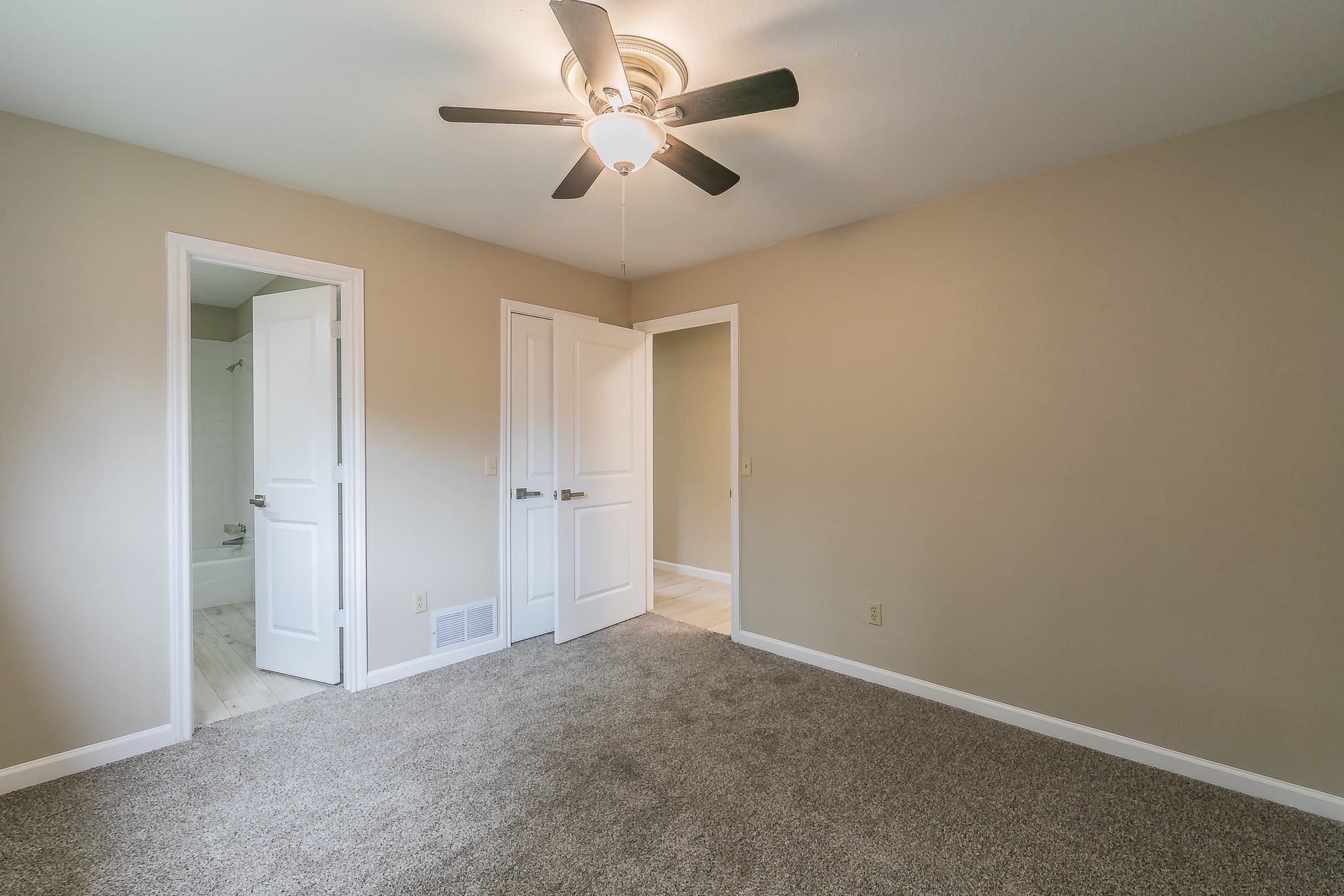 3304 Starlight Trail