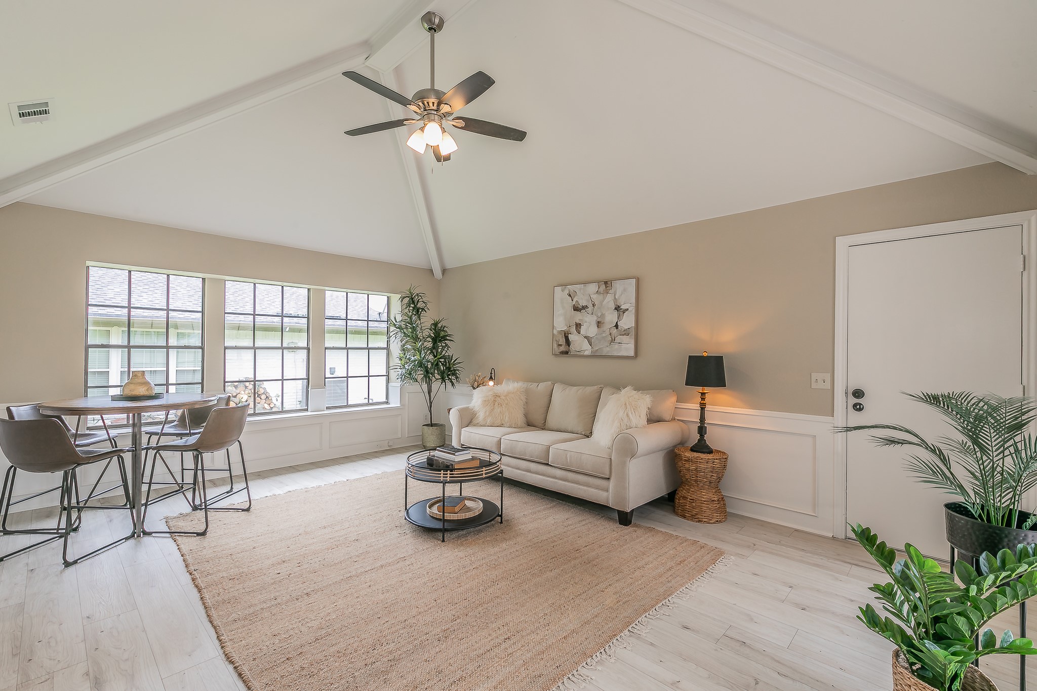 3304 Starlight Trail