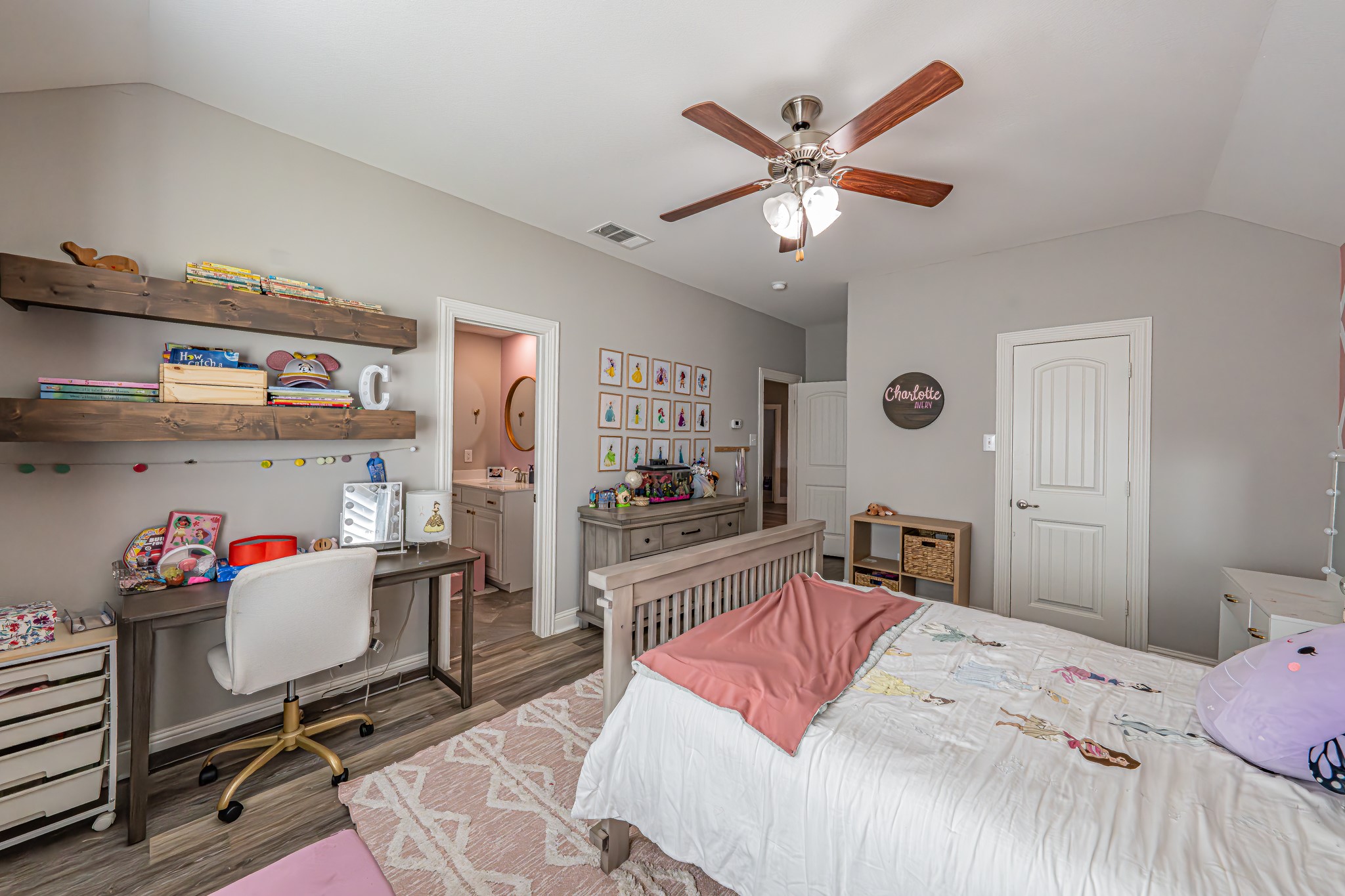 10713 Fort Stockton