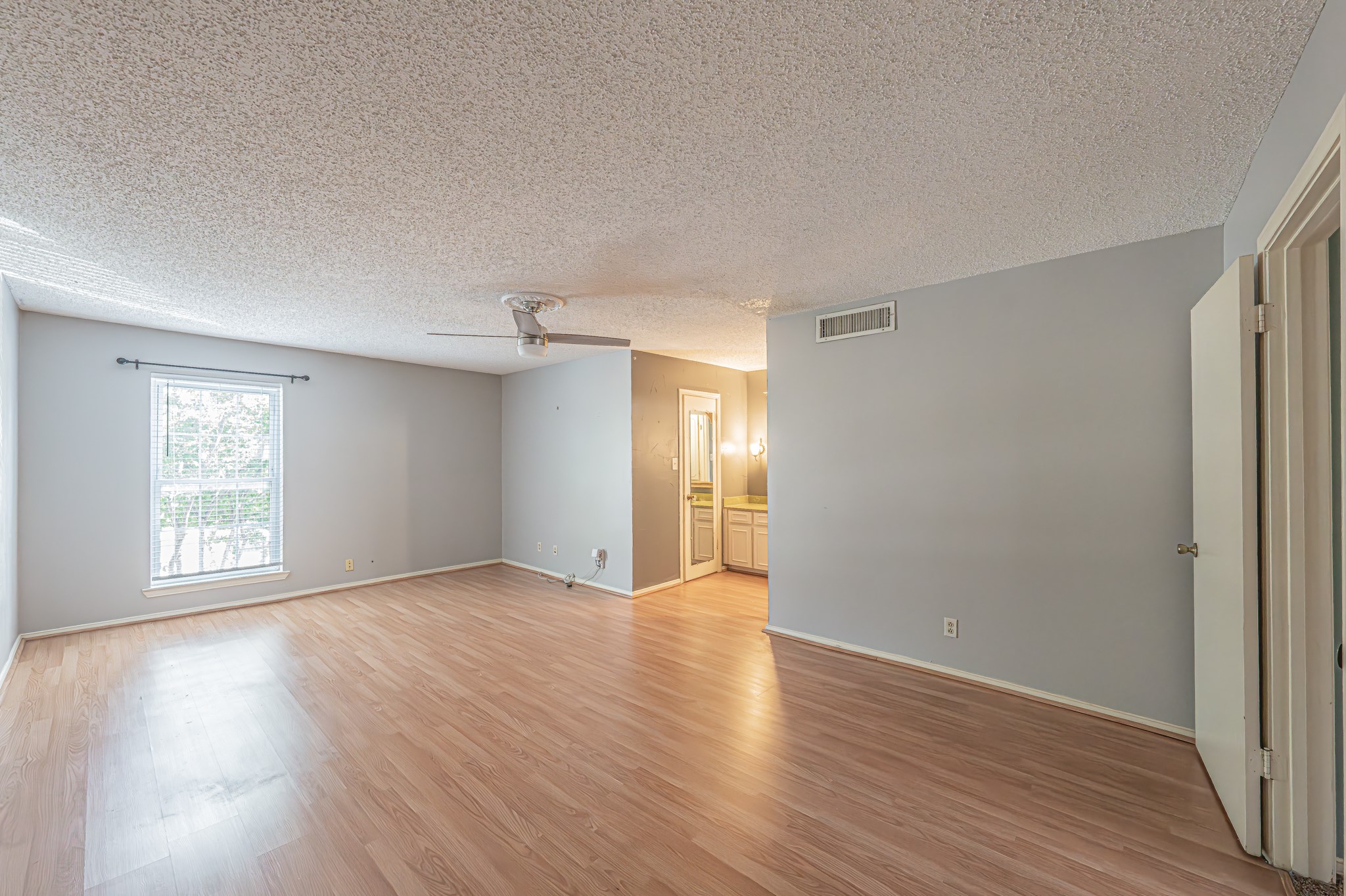 15927 Preston Road 1005