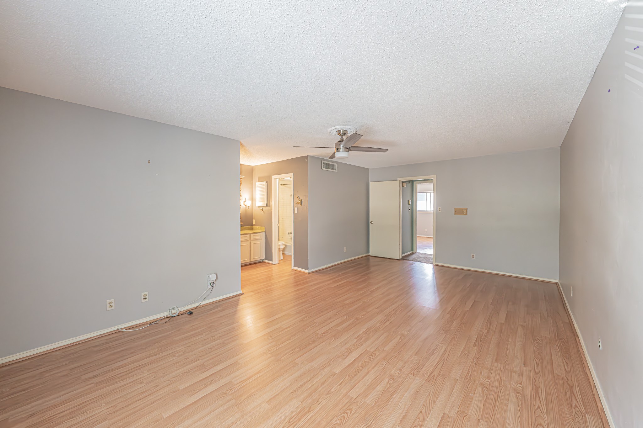 15927 Preston Road 1005