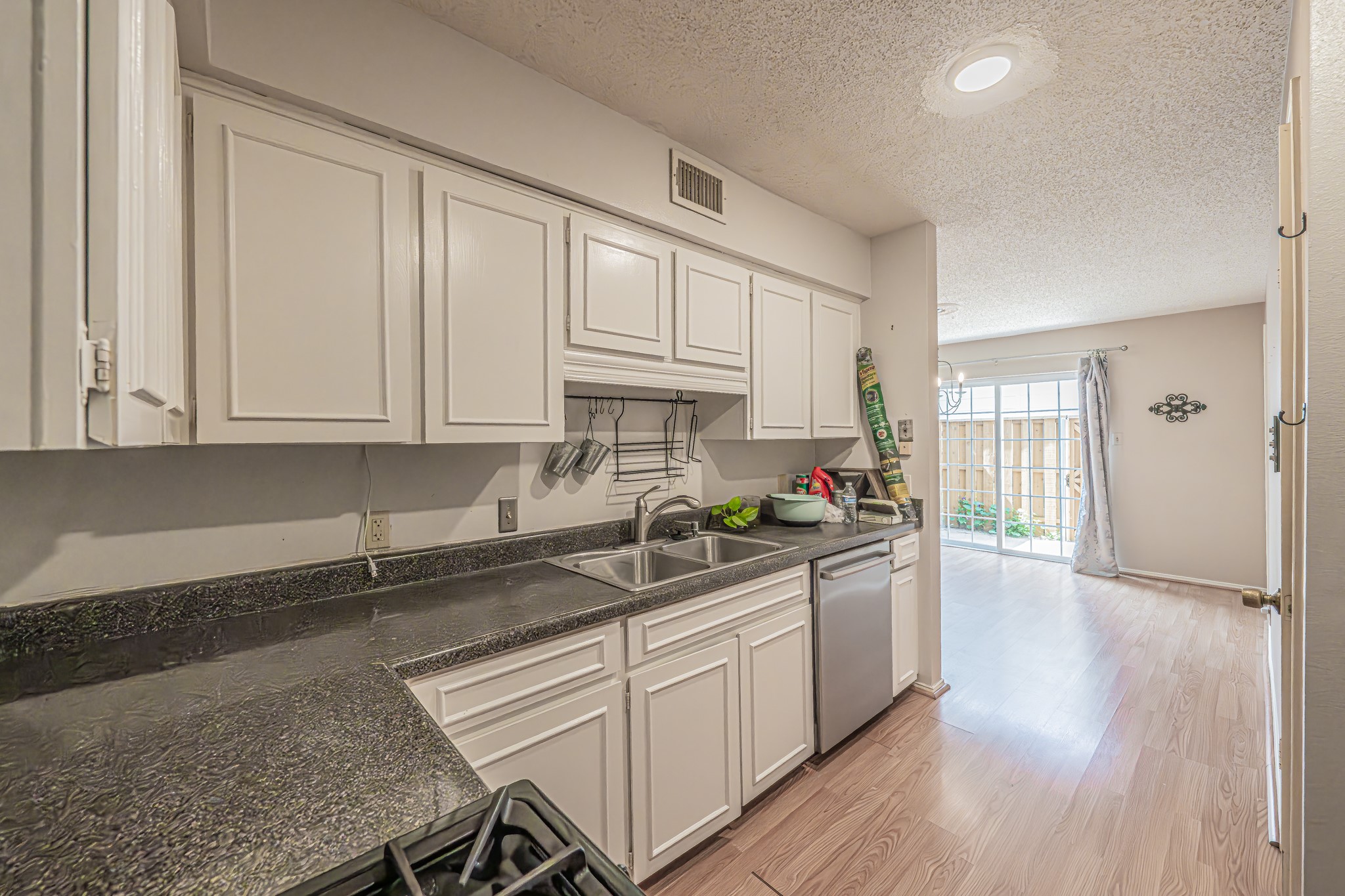 15927 Preston Road 1005