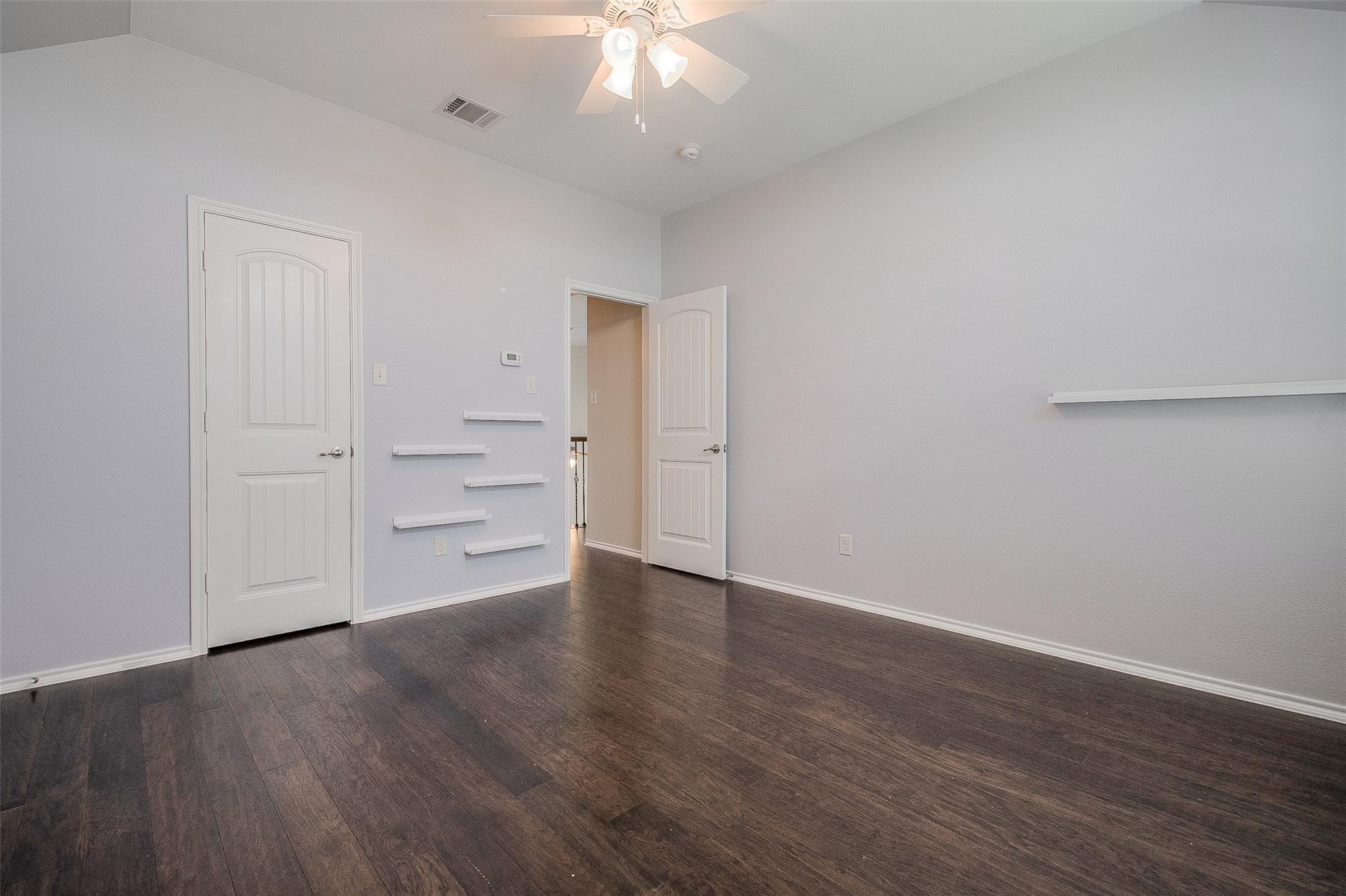 10128 Horseshoe Lane