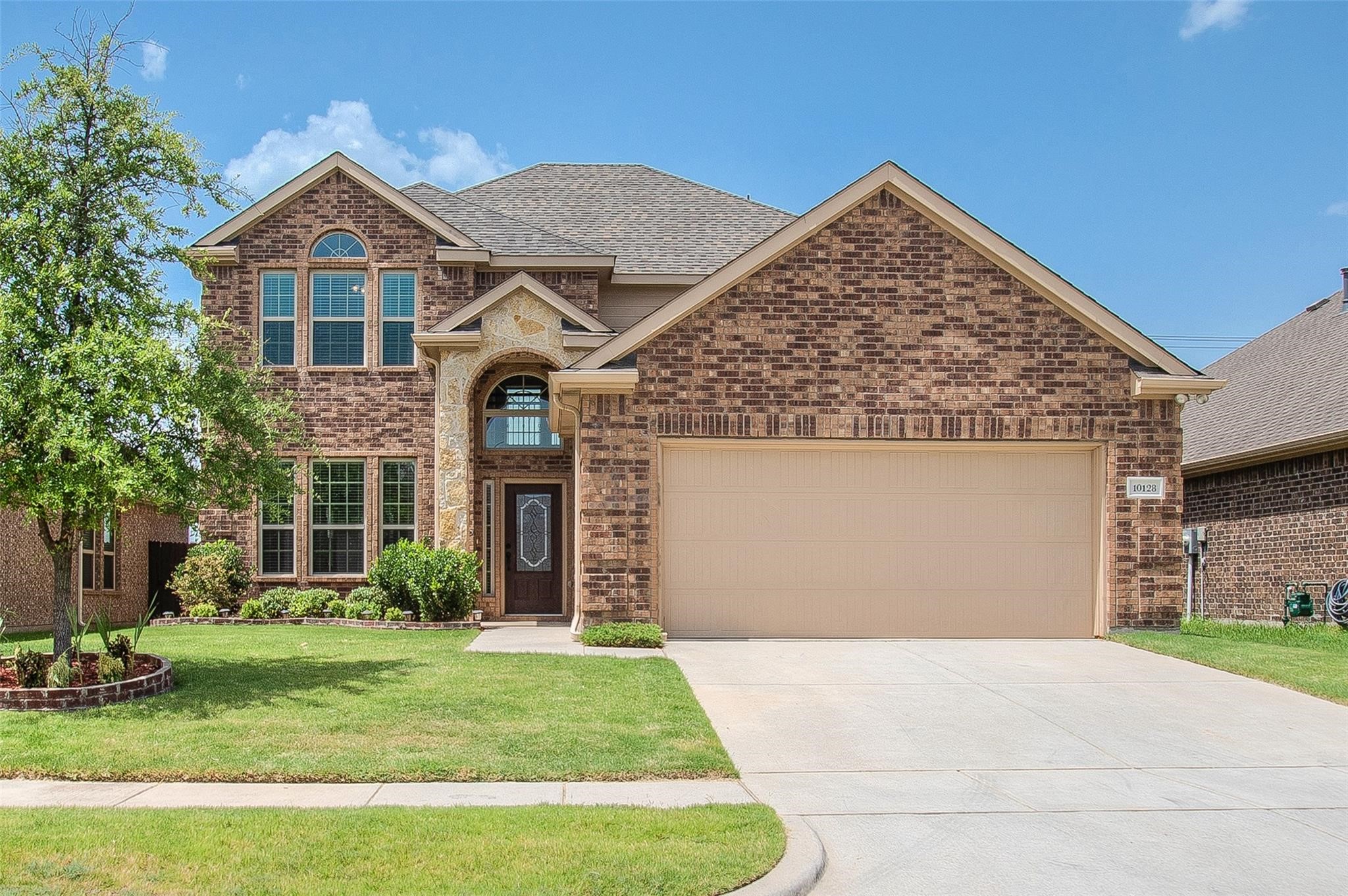10128 Horseshoe Lane