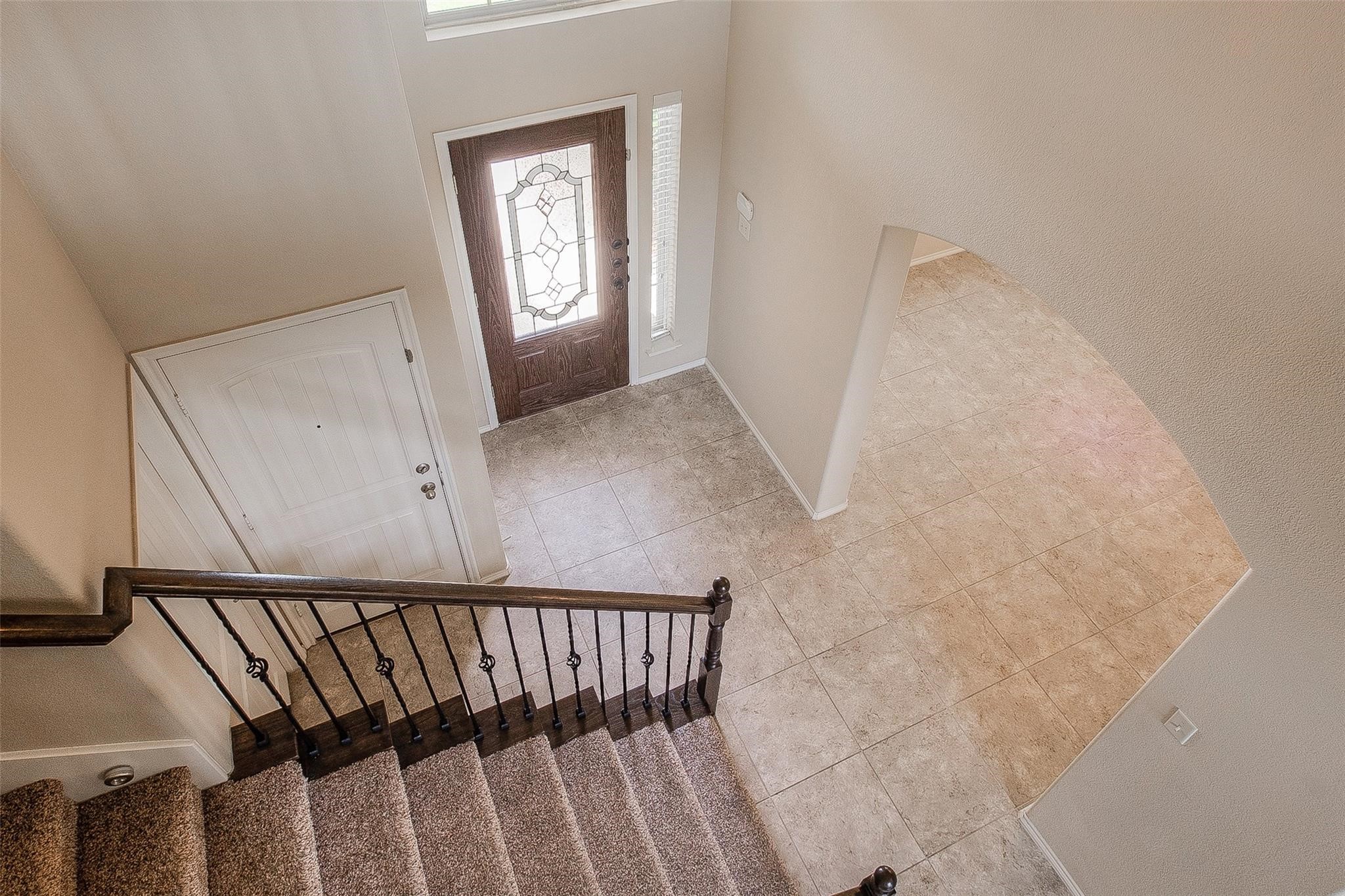 10128 Horseshoe Lane