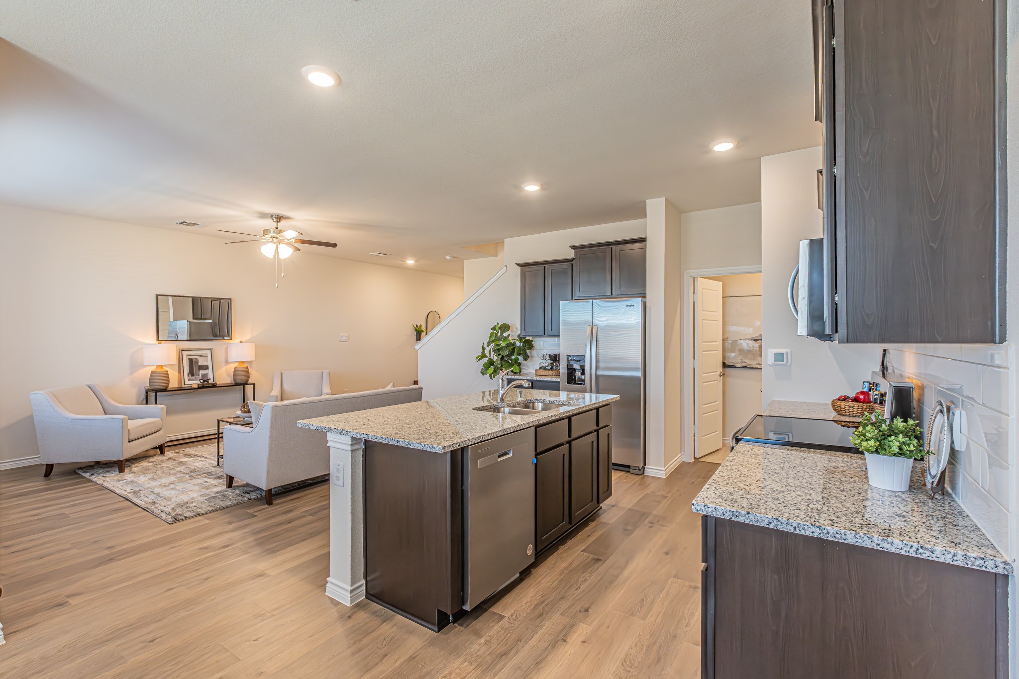 736 Thorn Creek Drive