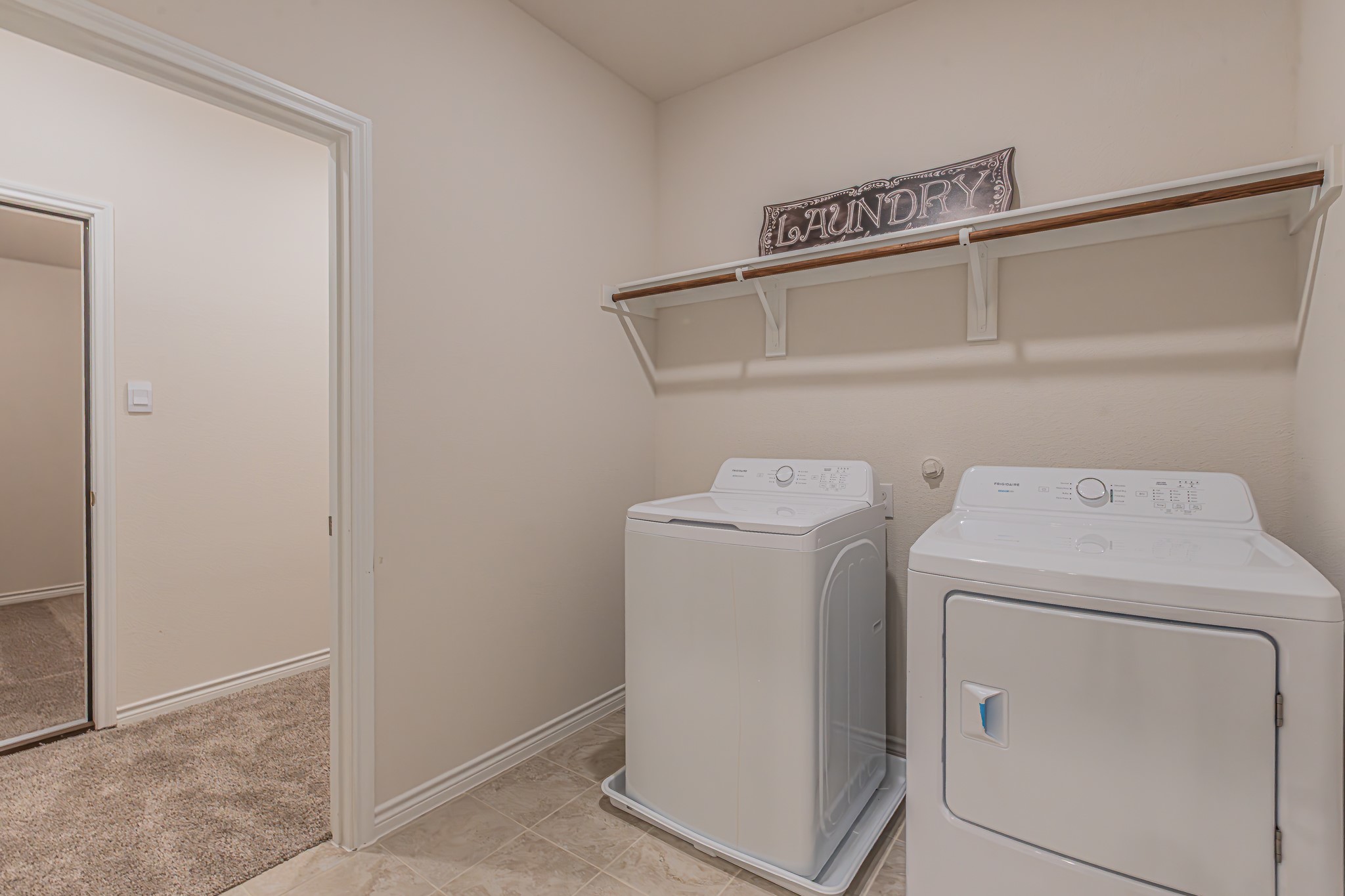 736 Thorn Creek Drive