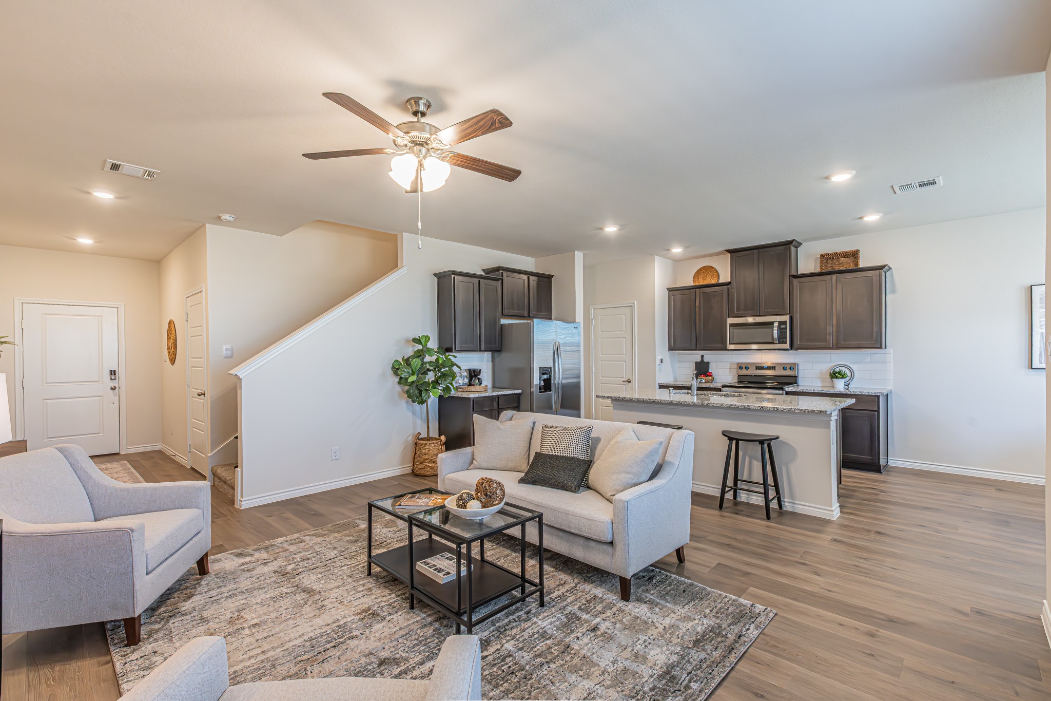 736 Thorn Creek Drive