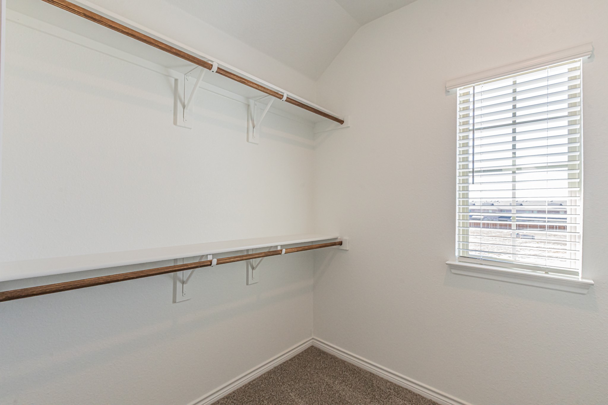 736 Thorn Creek Drive