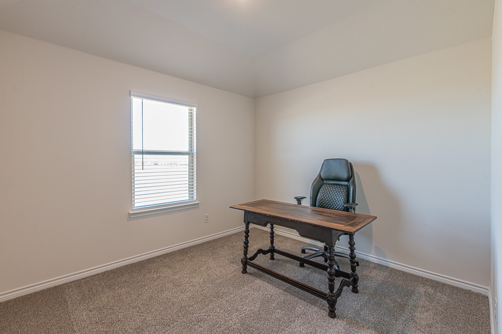 736 Thorn Creek Drive