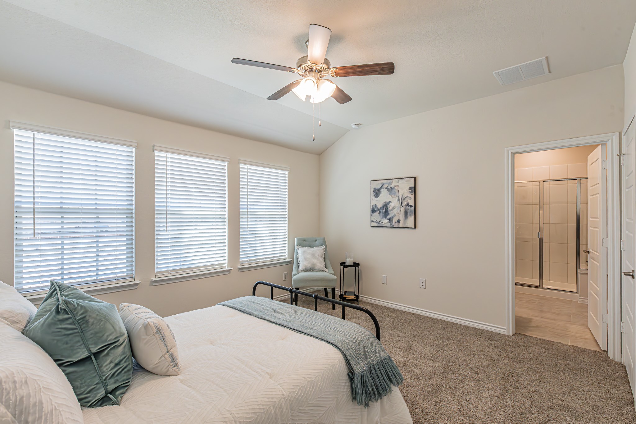 736 Thorn Creek Drive