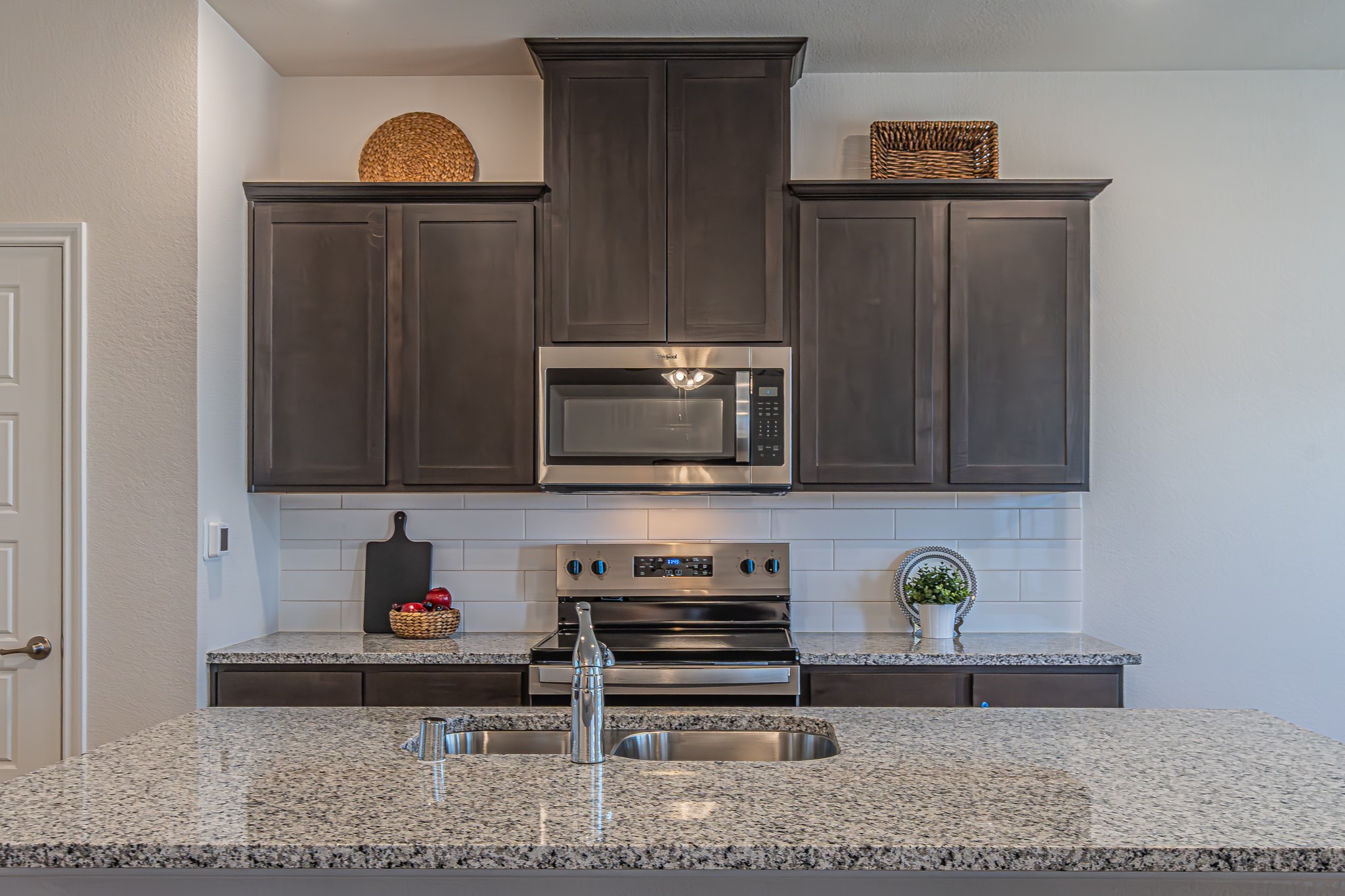 736 Thorn Creek Drive