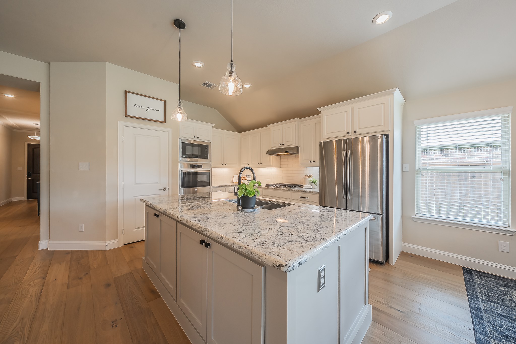 3513 Charleston Drive