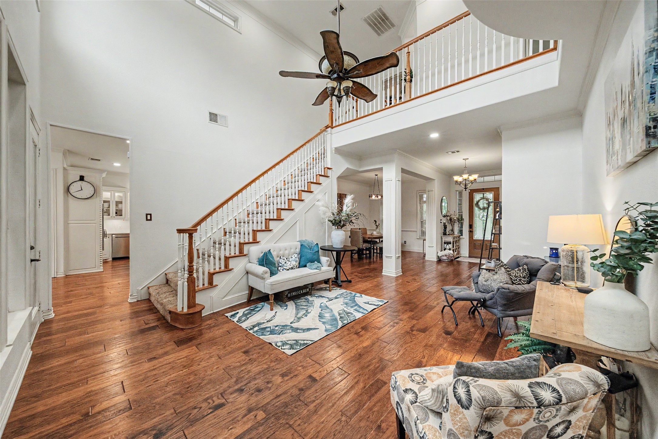 5480 Bridle Path