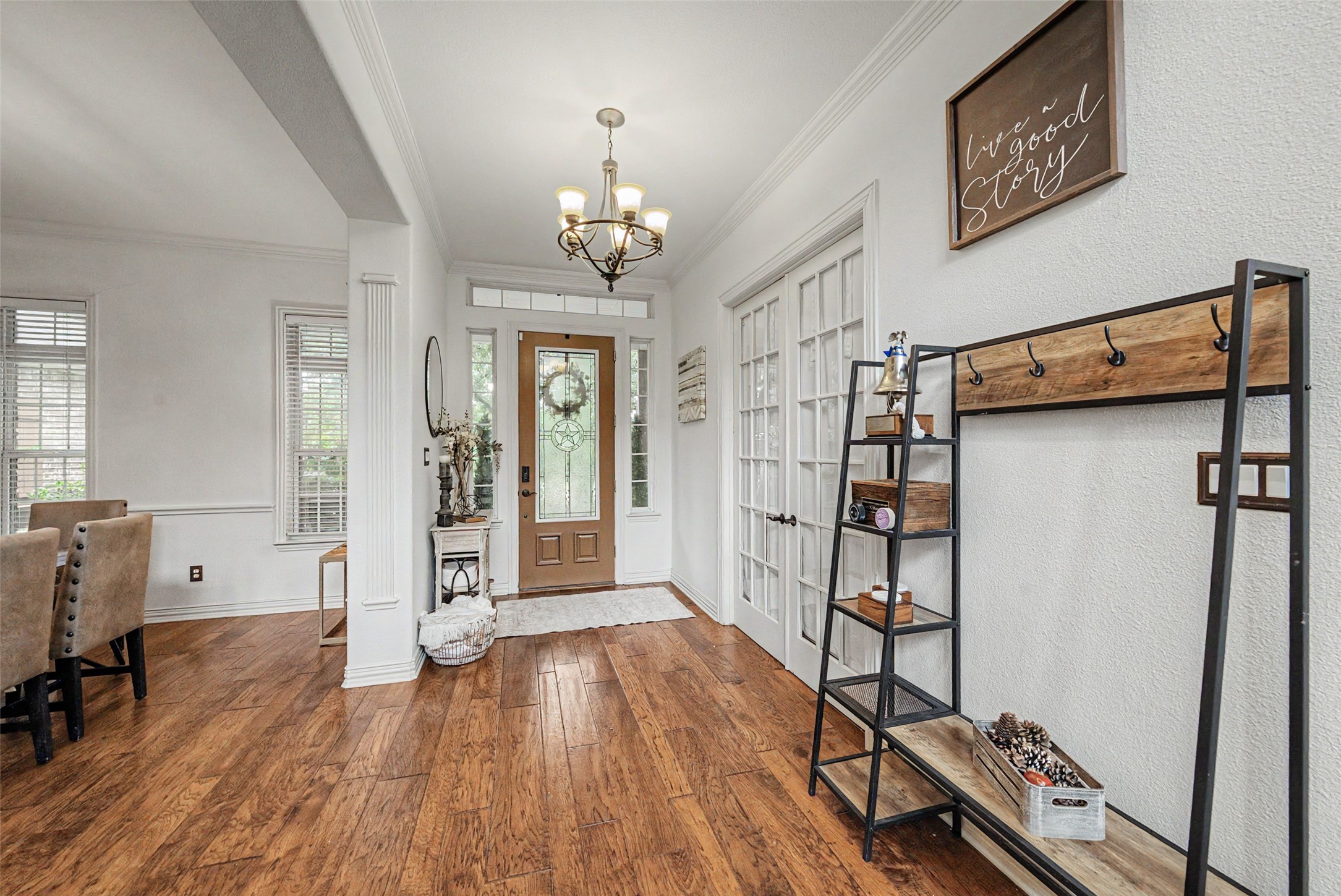 5480 Bridle Path