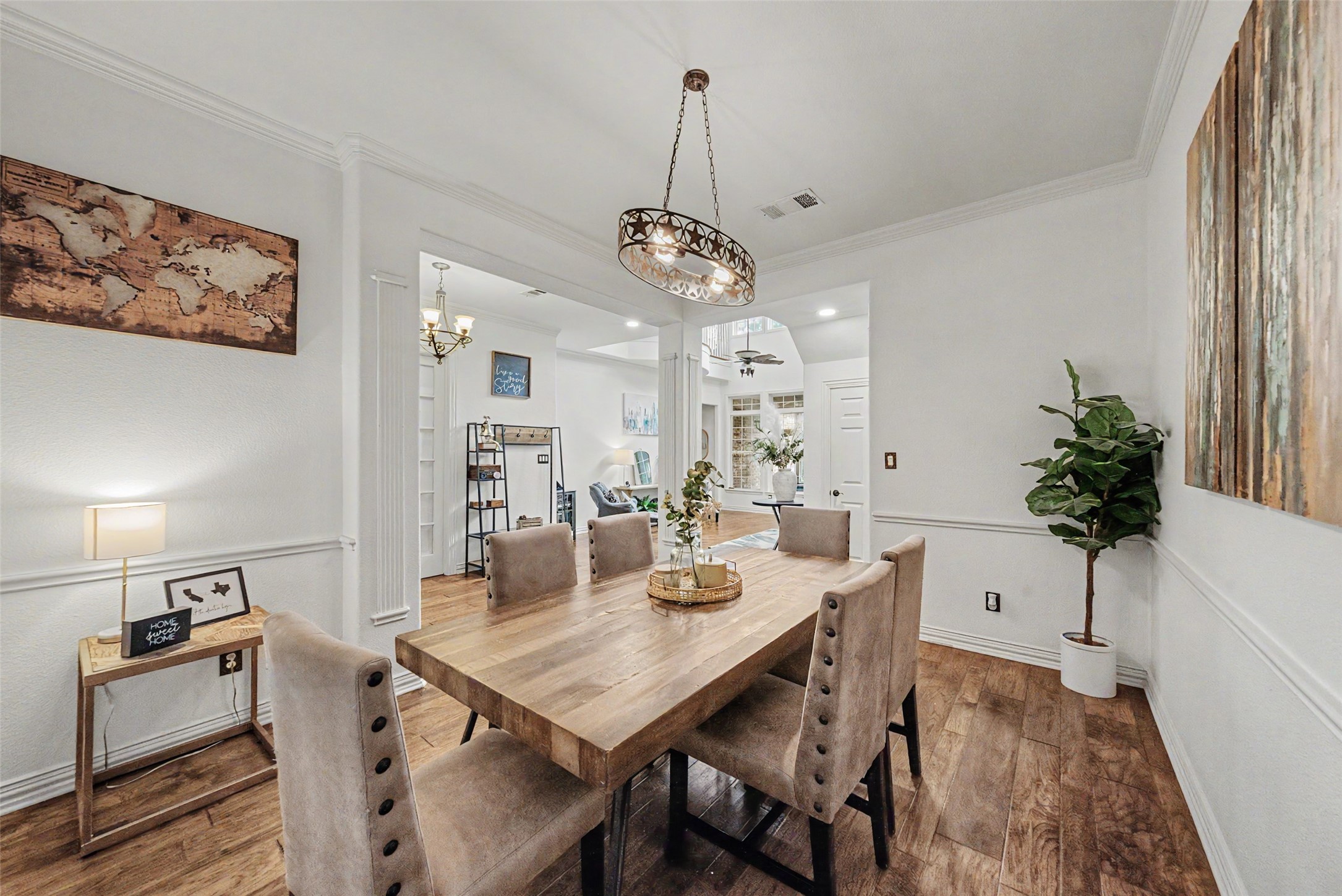 5480 Bridle Path