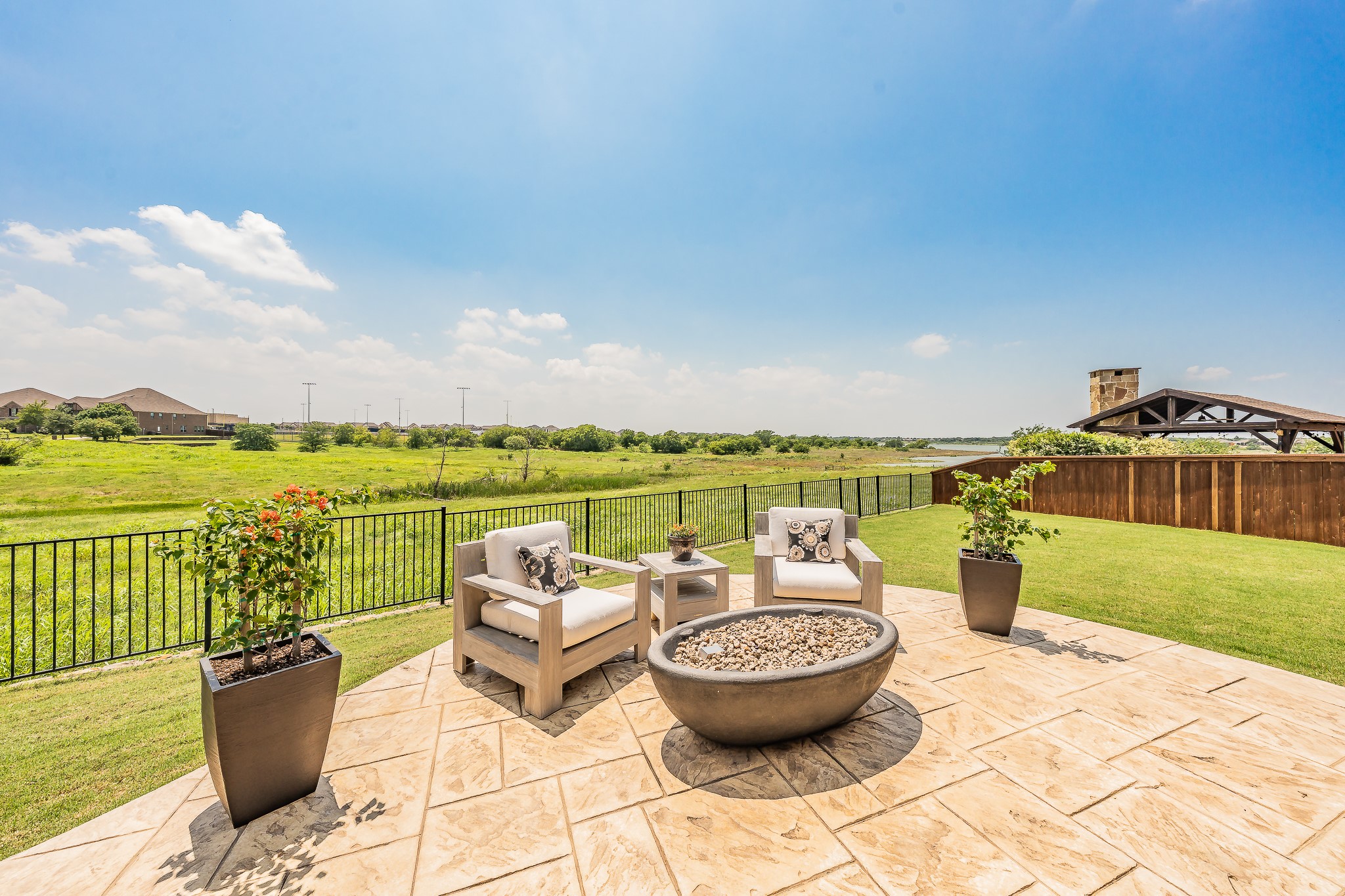 1233 Clearwater Drive