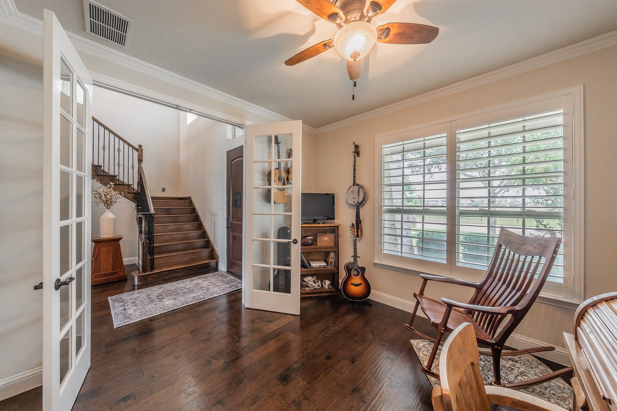 1233 Clearwater Drive