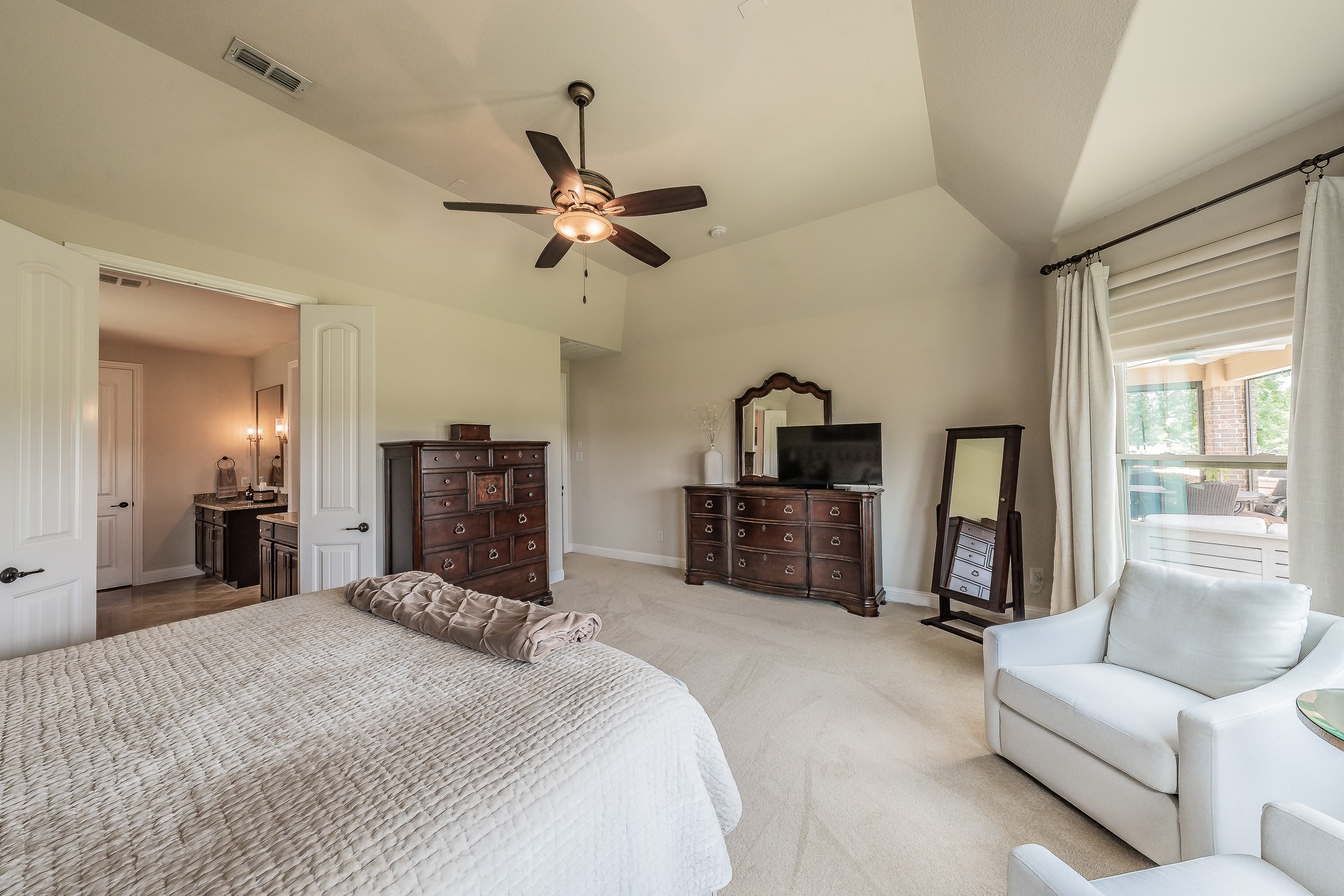 1233 Clearwater Drive