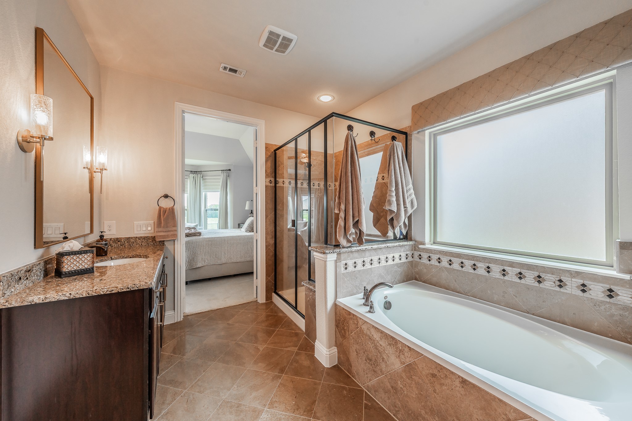 1233 Clearwater Drive