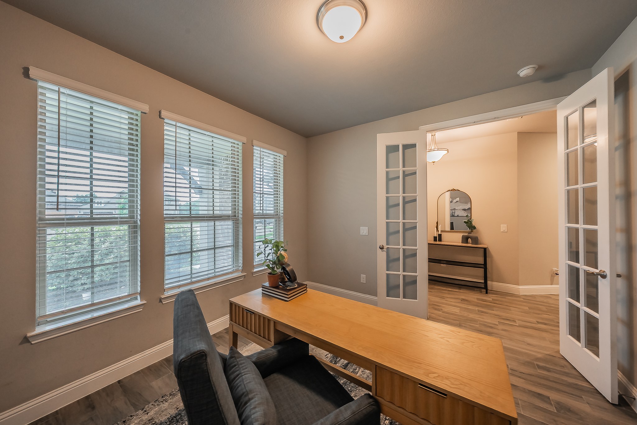 2304 Llano Drive