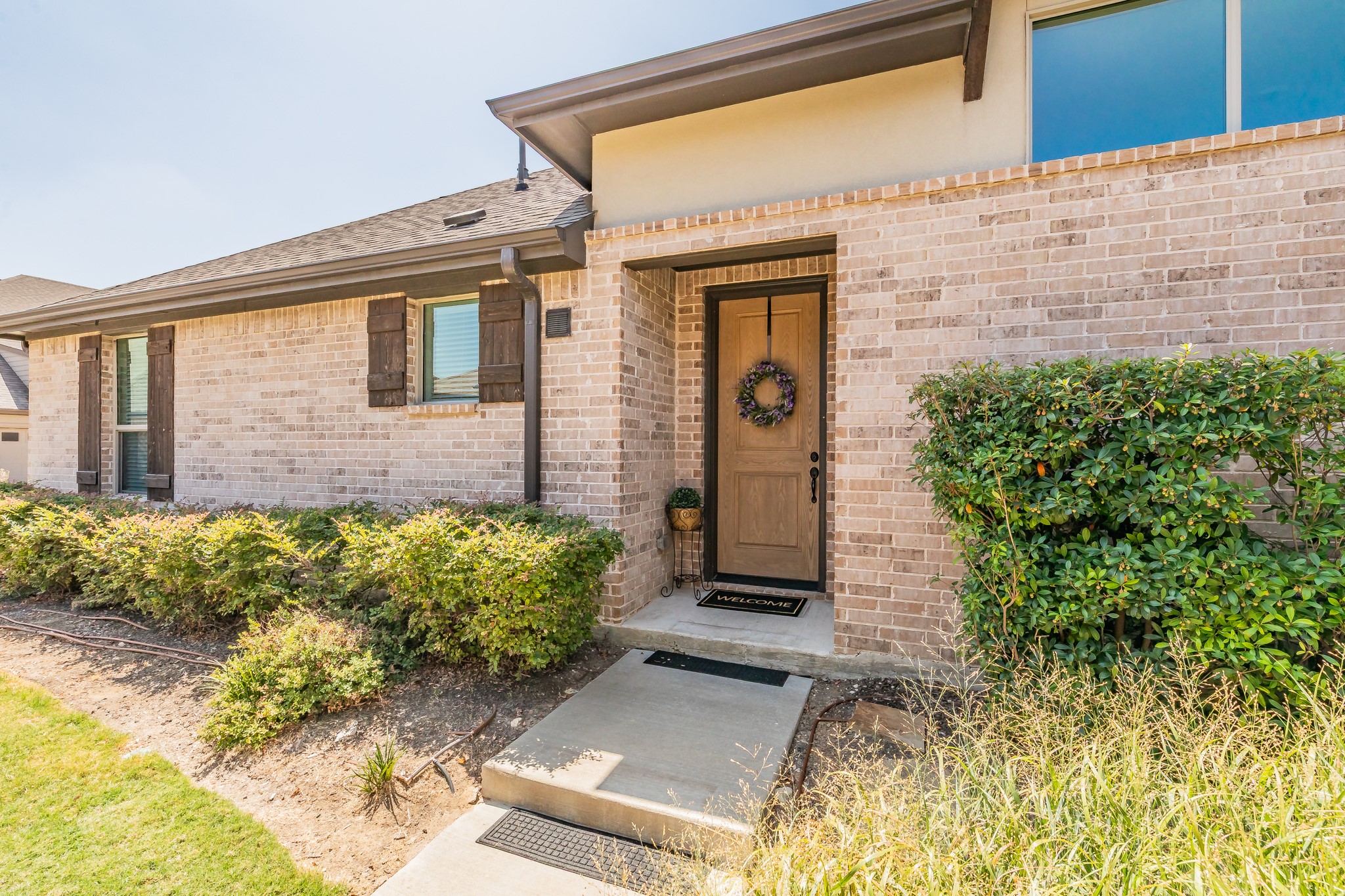 1634 Dewberry Lane