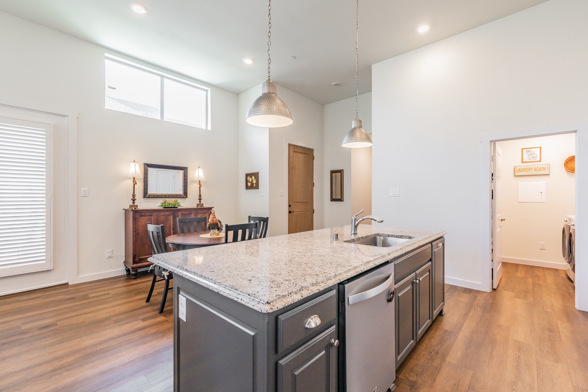 1634 Dewberry Lane