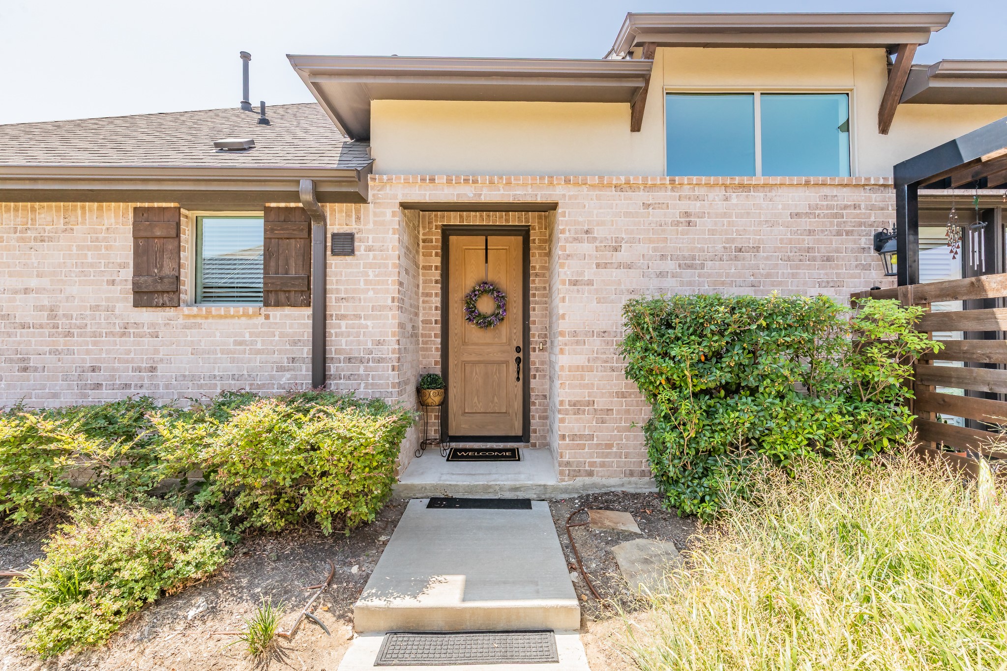 1634 Dewberry Lane