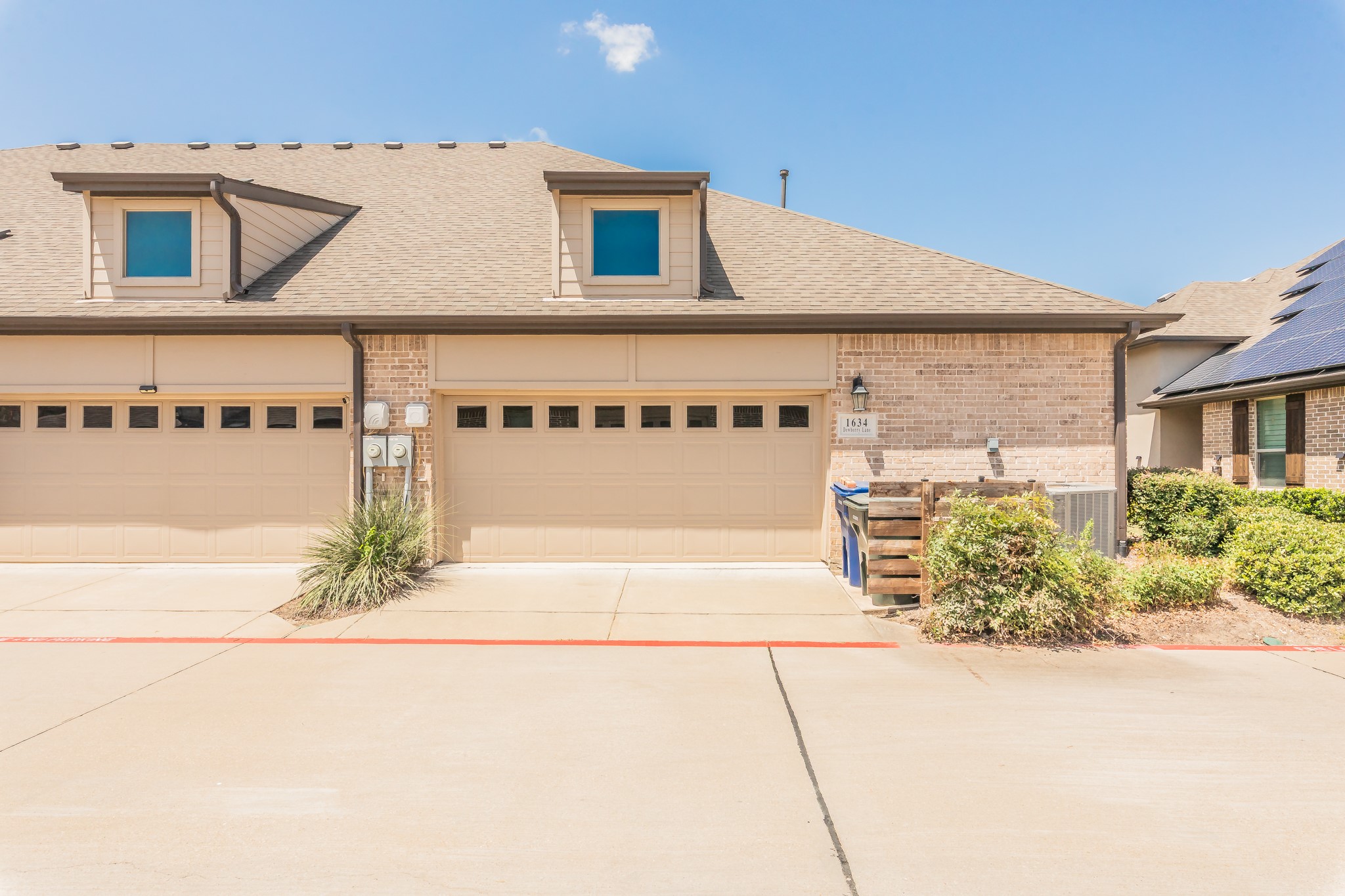 1634 Dewberry Lane
