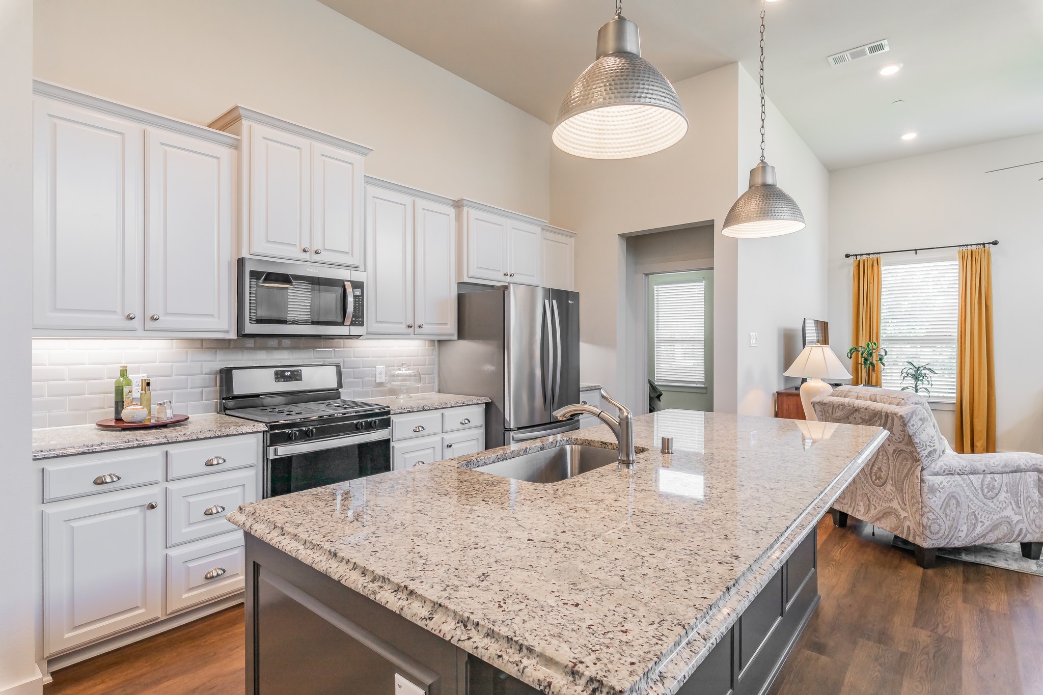 1634 Dewberry Lane