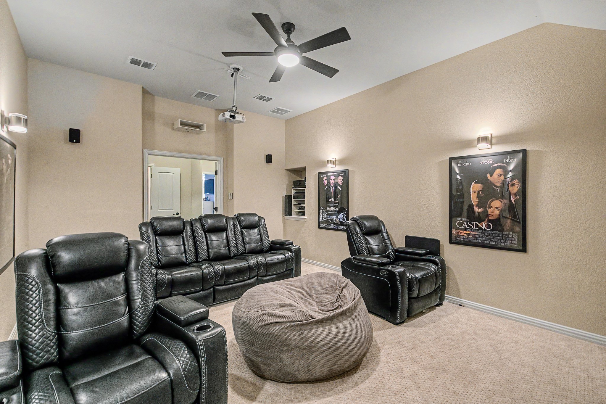 9939 Amberwoods Lane