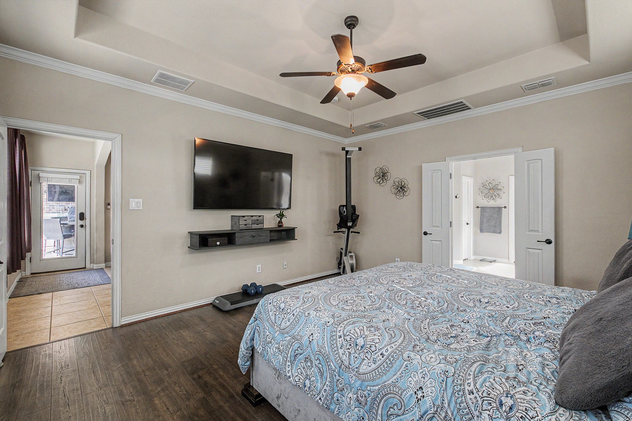 9939 Amberwoods Lane
