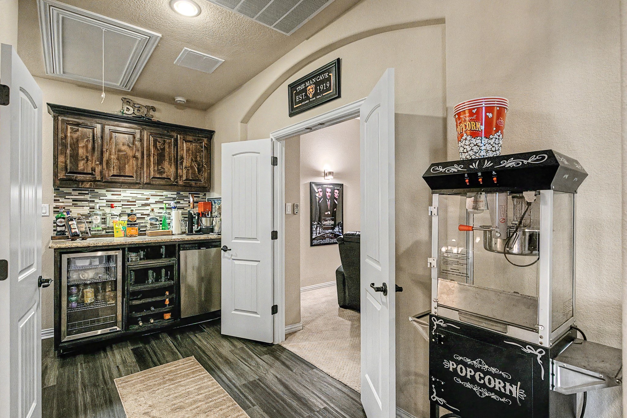 9939 Amberwoods Lane