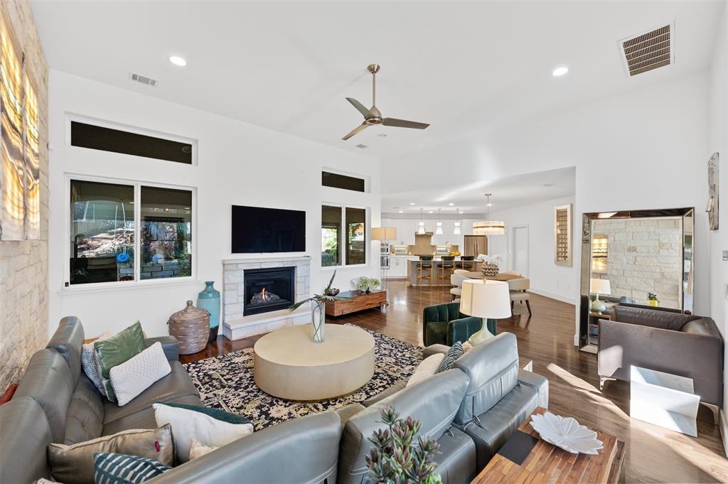 5714 Sam Houston CIR