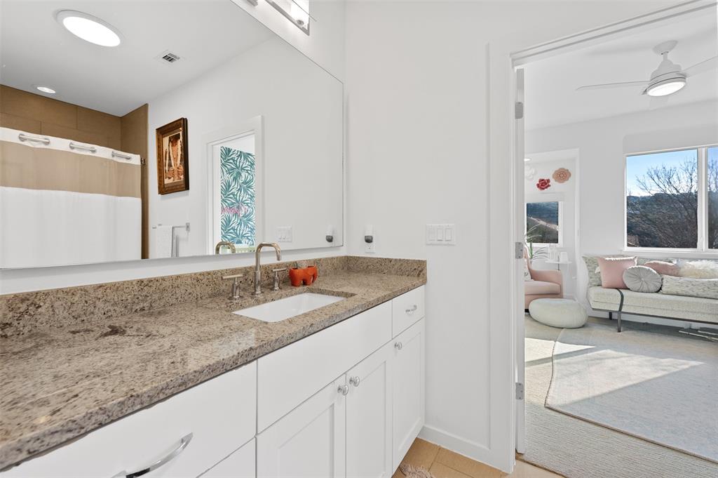 5714 Sam Houston CIR