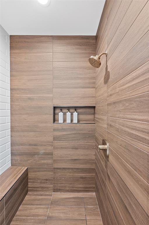 5714 Sam Houston CIR