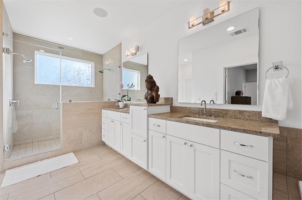 5714 Sam Houston CIR