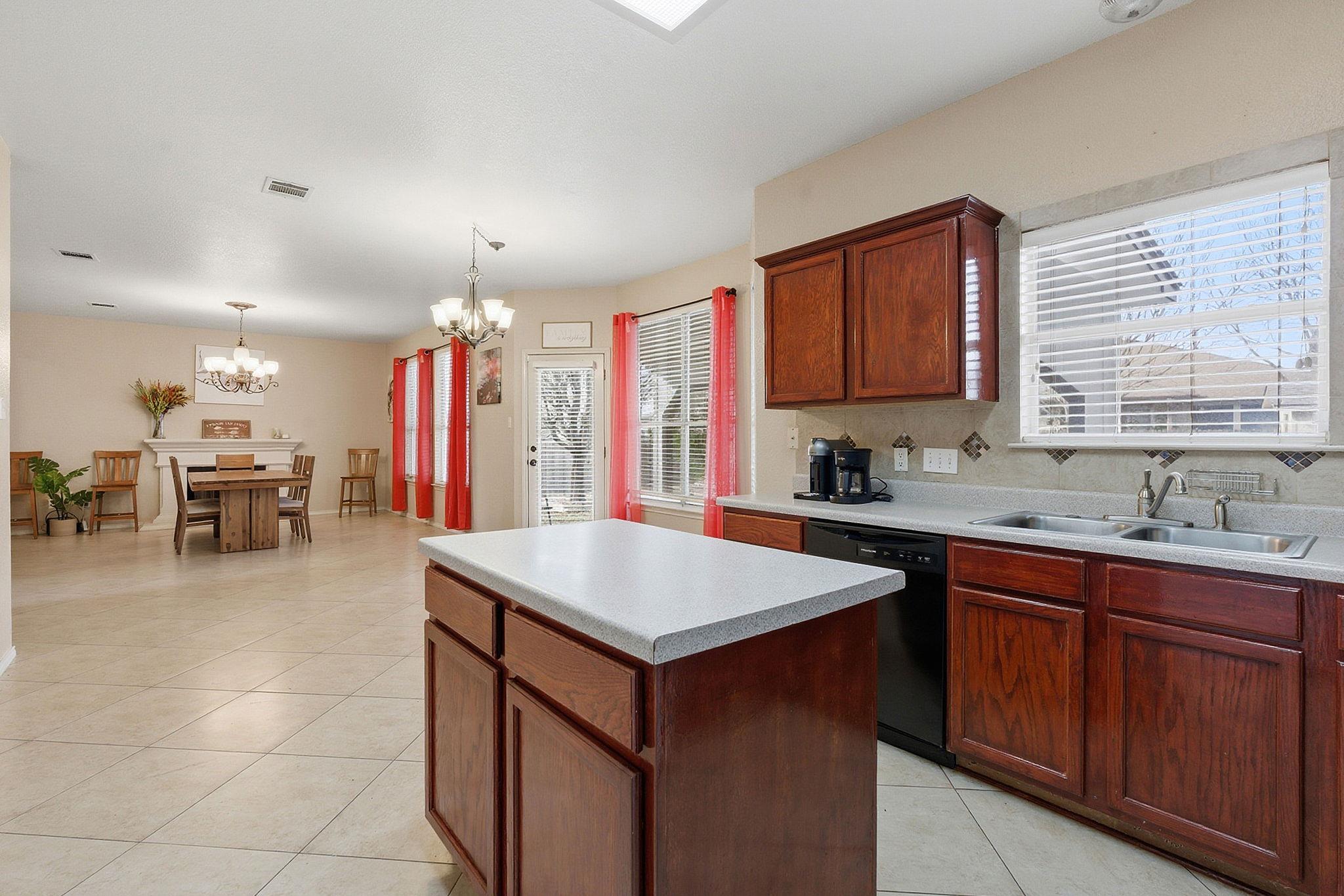 1424 Marsh Harbour DR