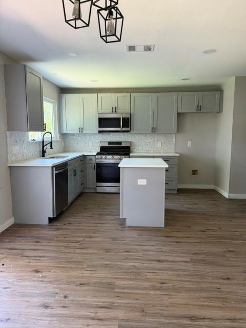 1201 Tremont DR