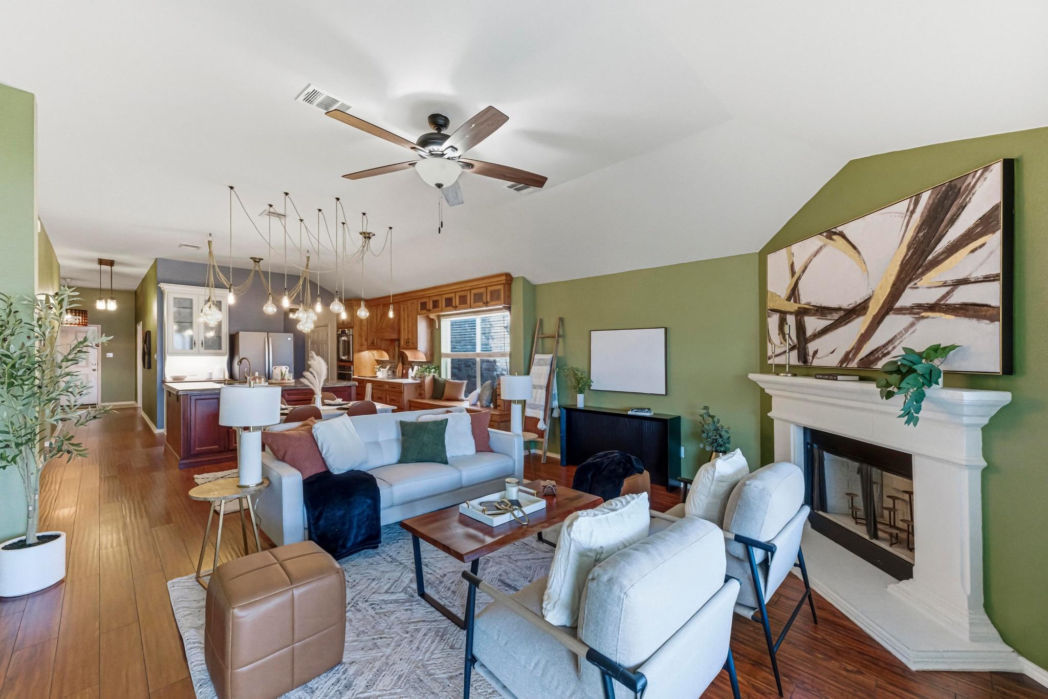 9207 Pioneer Forest DR