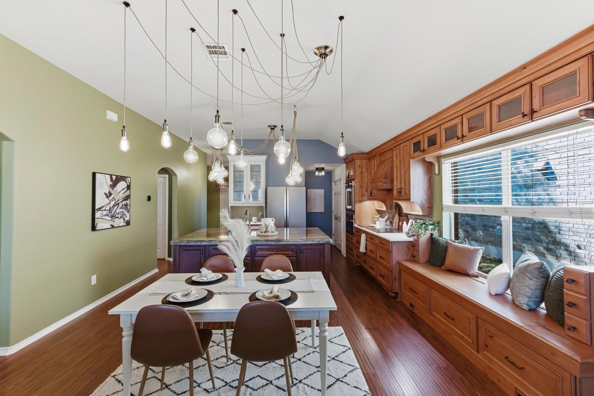 9207 Pioneer Forest DR